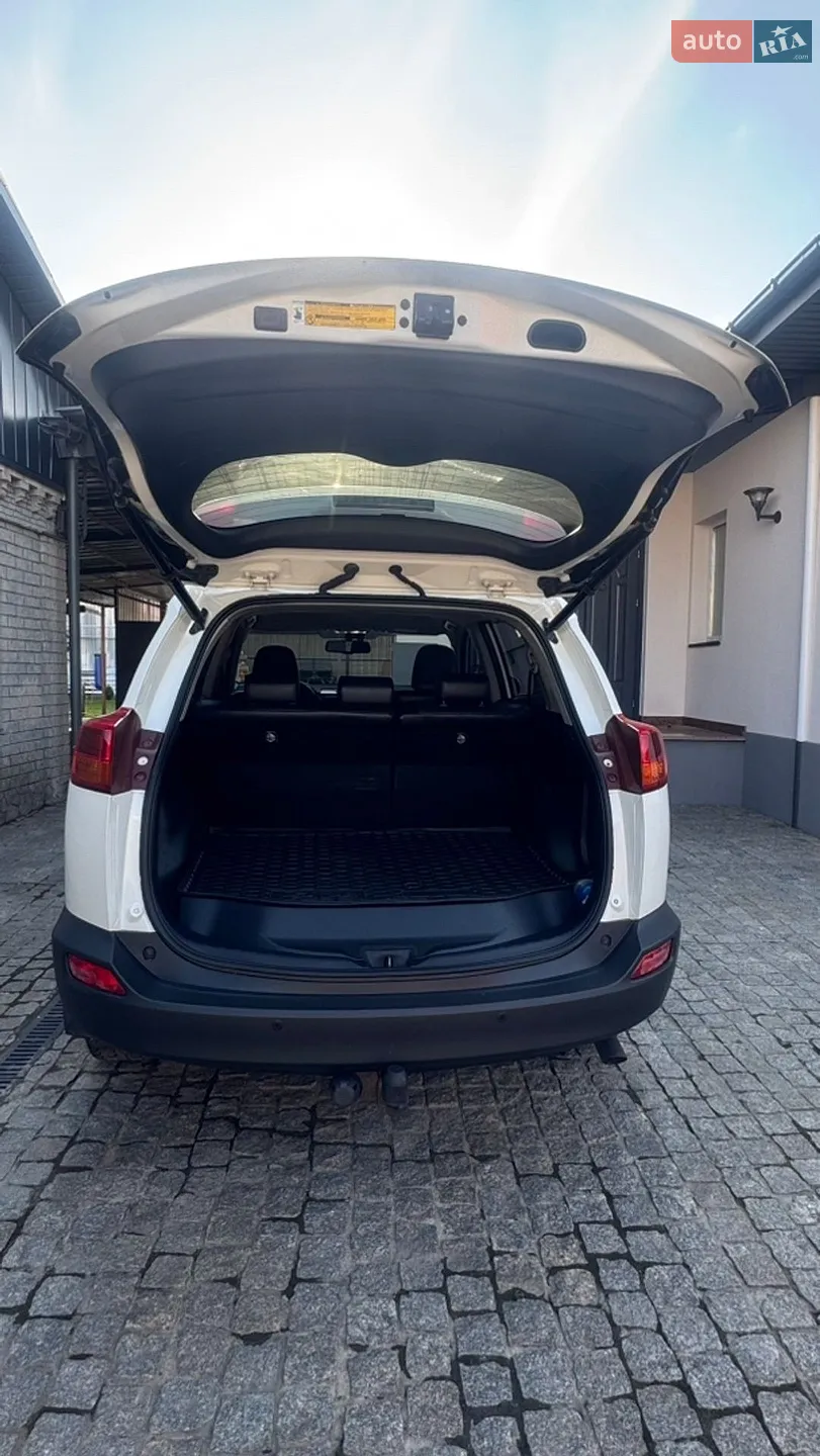 2013 Toyota RAV 4 - мініатюра 19