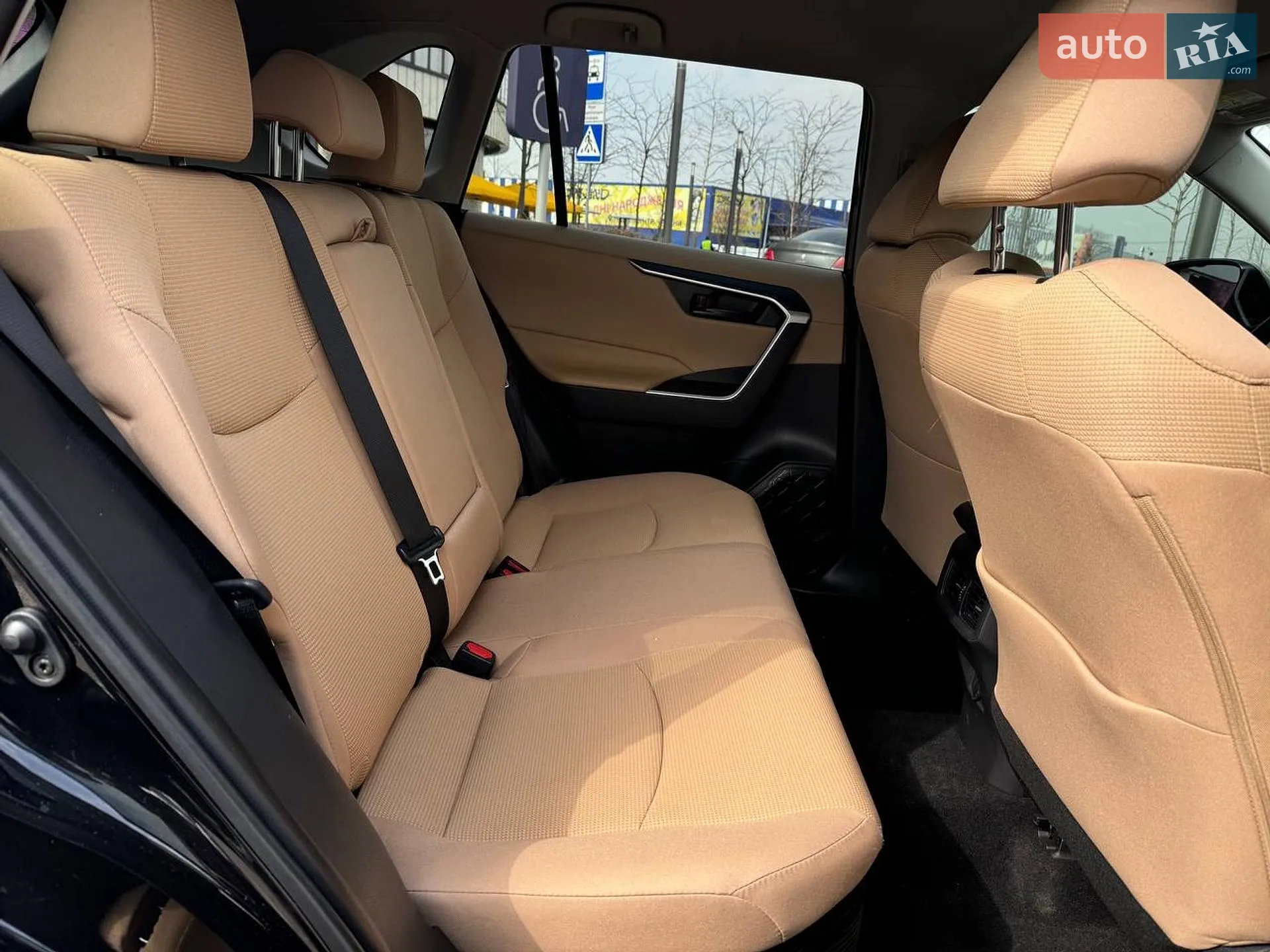 2025 Toyota RAV 4 - мініатюра 11