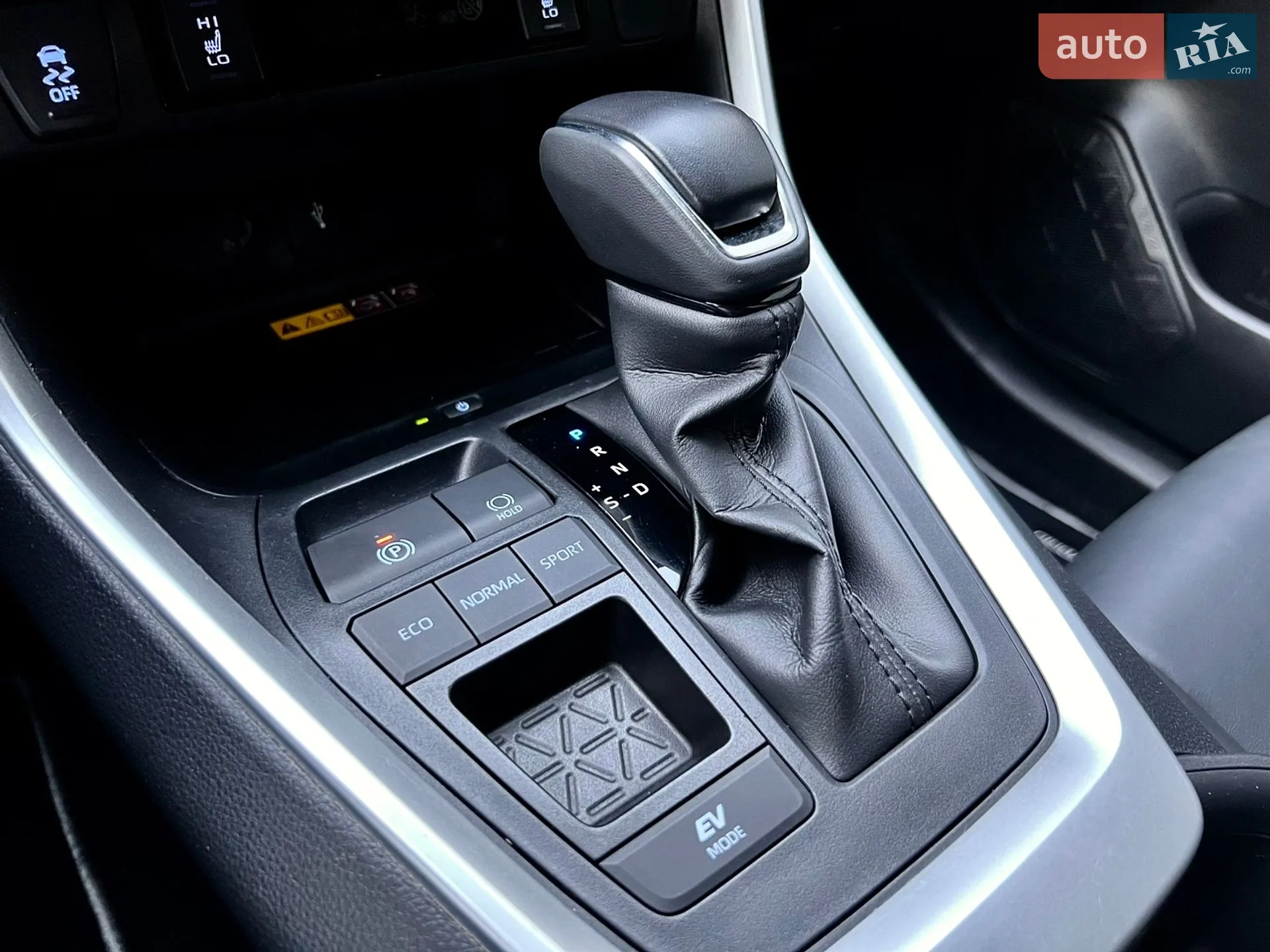 2022 Toyota RAV 4 - мініатюра 24