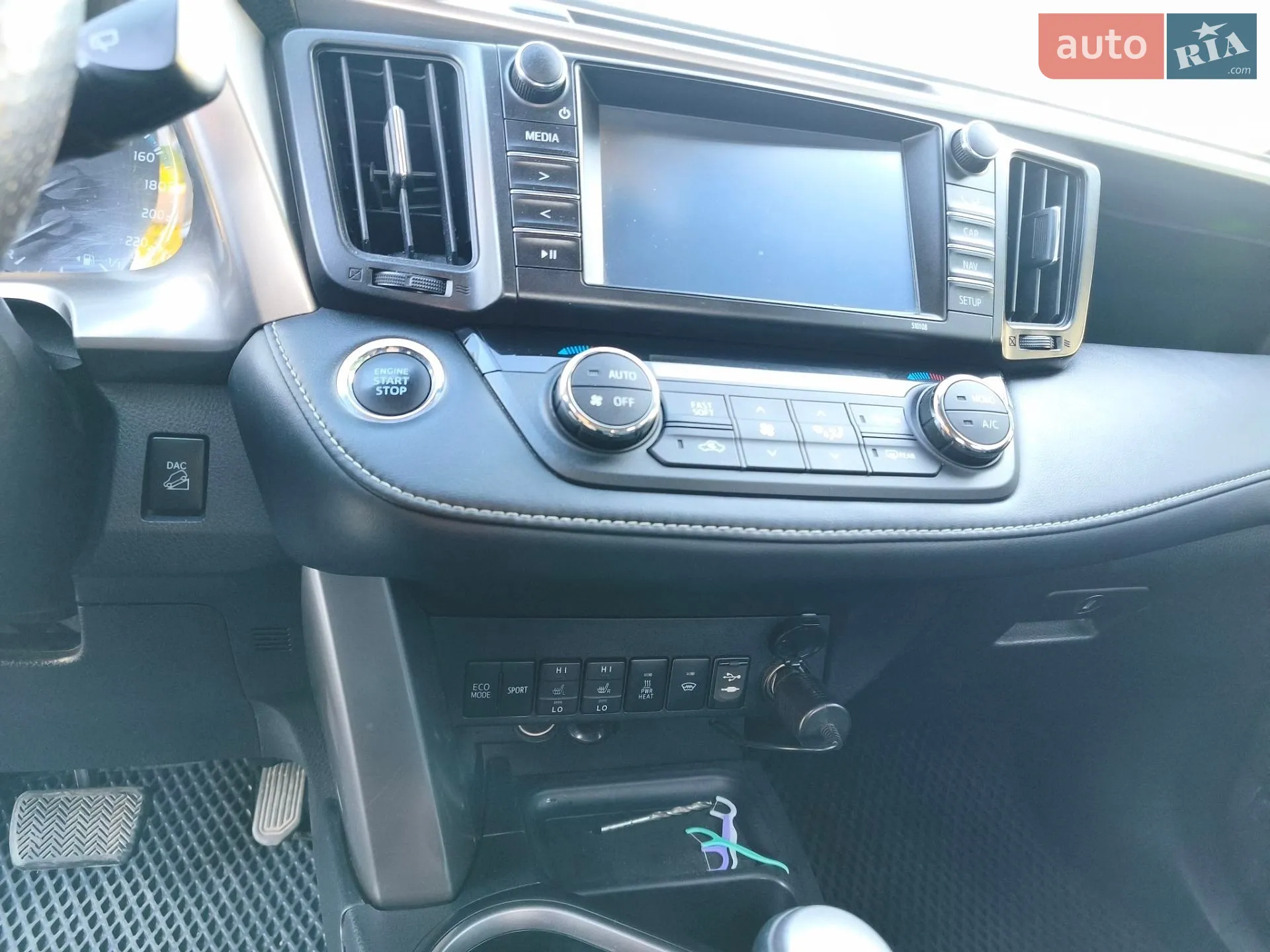 2016 Toyota RAV 4 - мініатюра 68