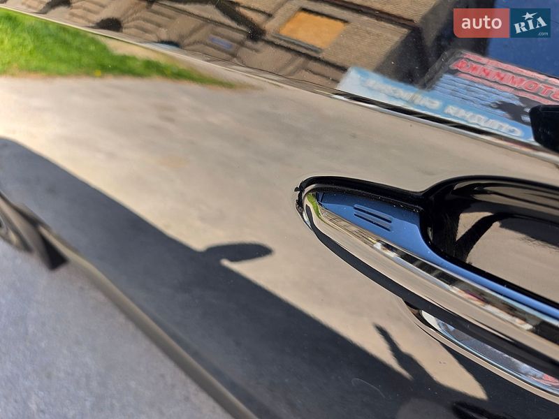 Внедорожник / Кроссовер Toyota RAV4 2019 в Запорожье фото 9 Внедорожник / Кроссовер Toyota RAV4 2019 в Запорожье