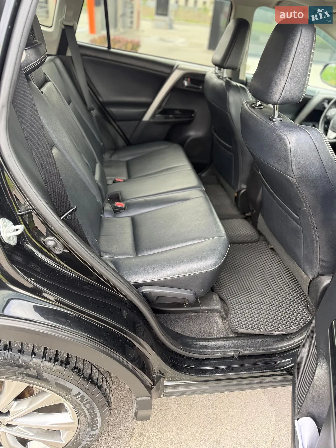 2016 Toyota RAV 4 - мініатюра 12