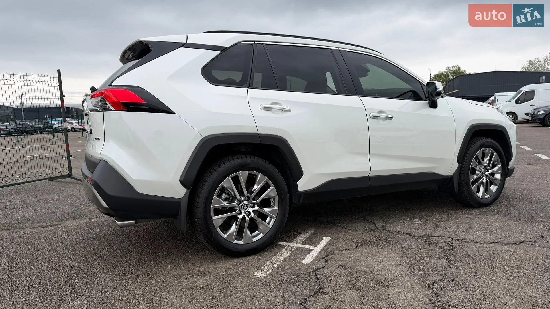 2022 Toyota RAV 4 - мініатюра 20