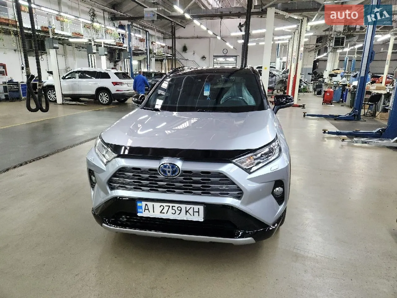 2019 Toyota RAV 4 - мініатюра 12