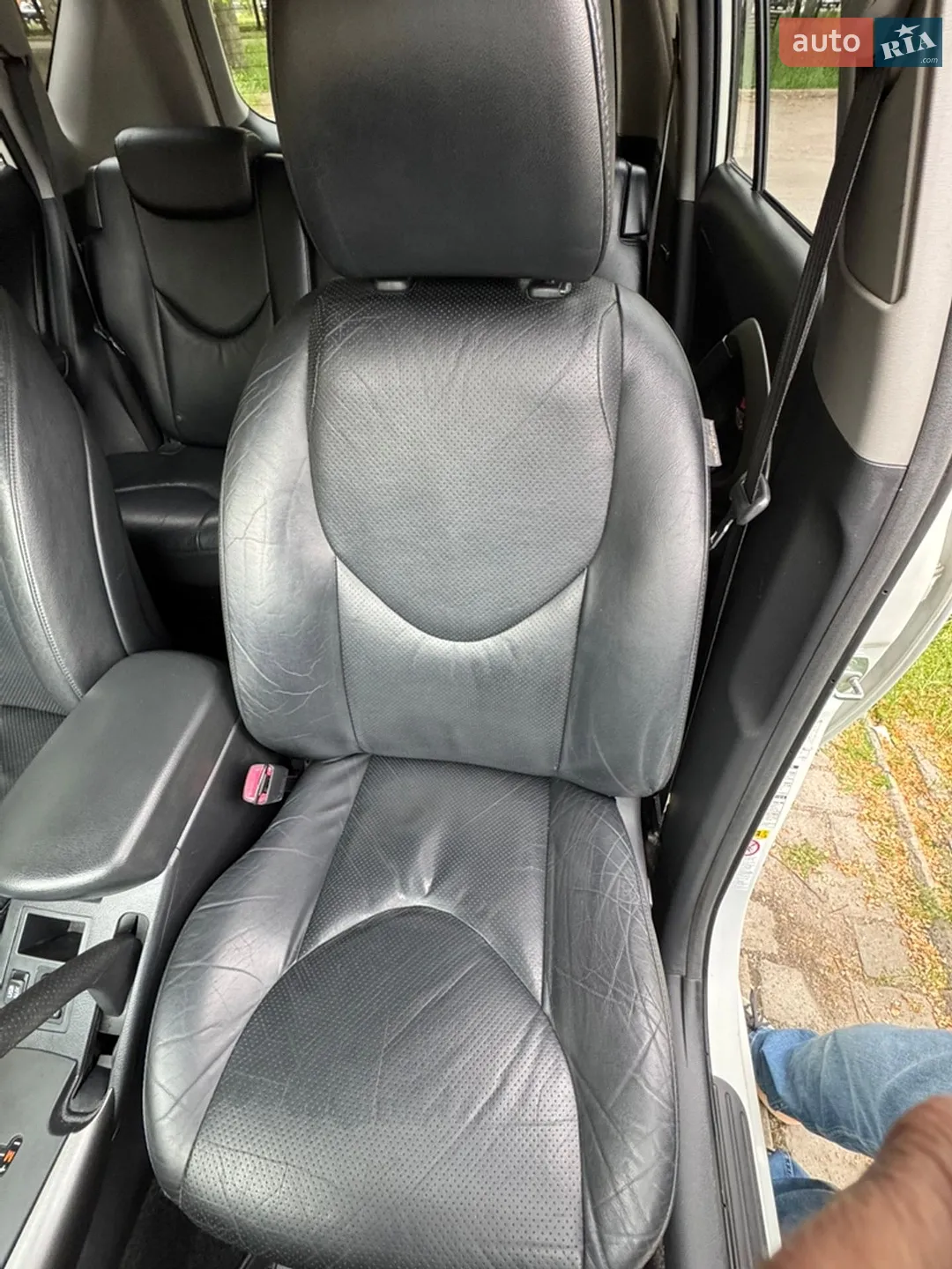 2010 Toyota RAV 4 - мініатюра 12