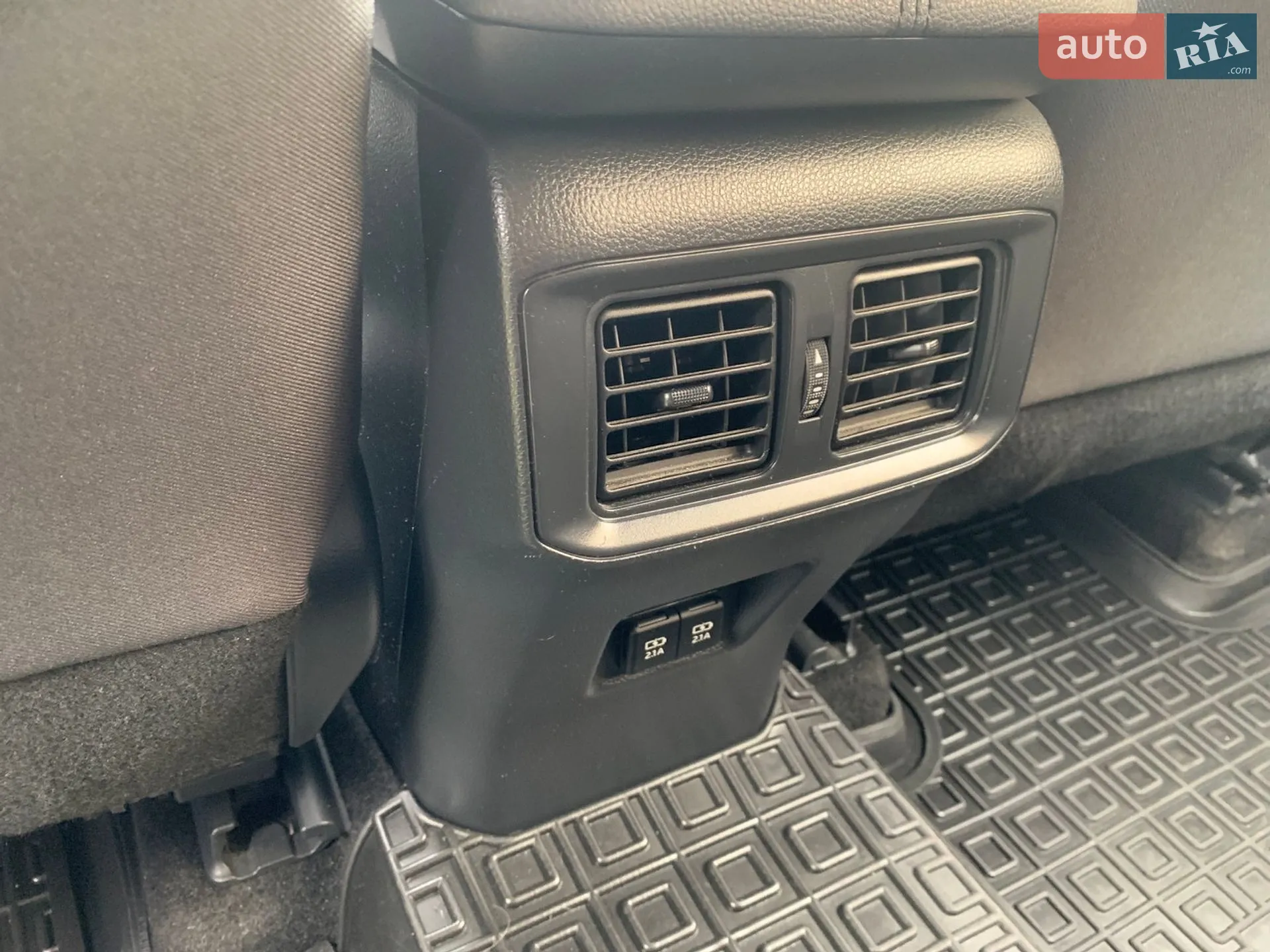 2021 Toyota RAV 4 - мініатюра 33