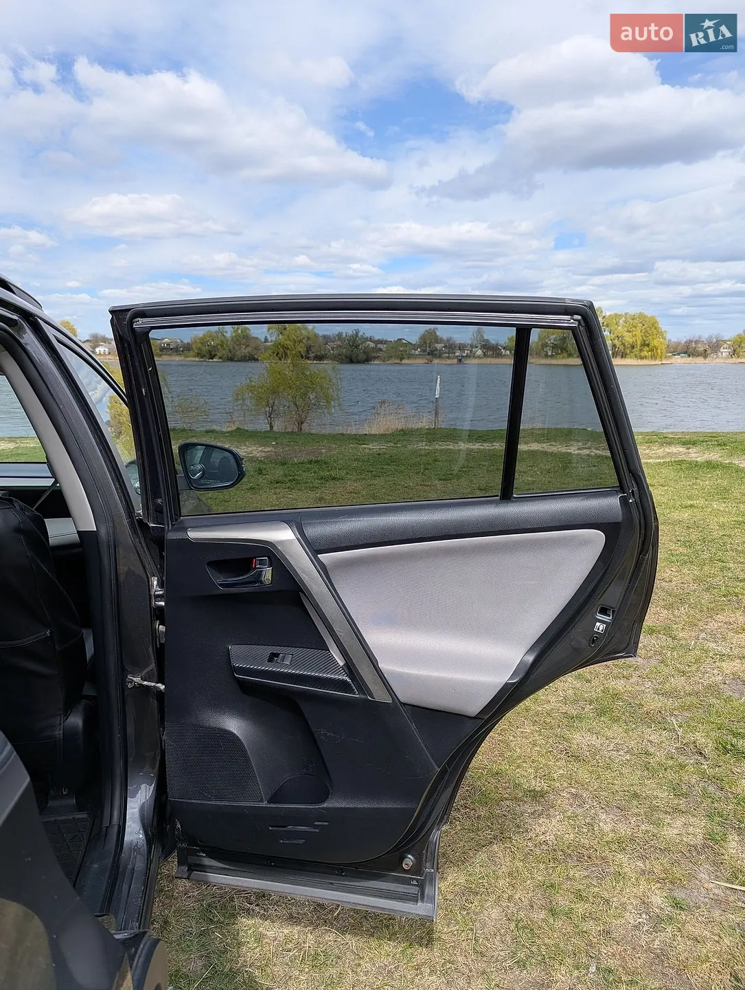 2014 Toyota RAV 4 - мініатюра 22
