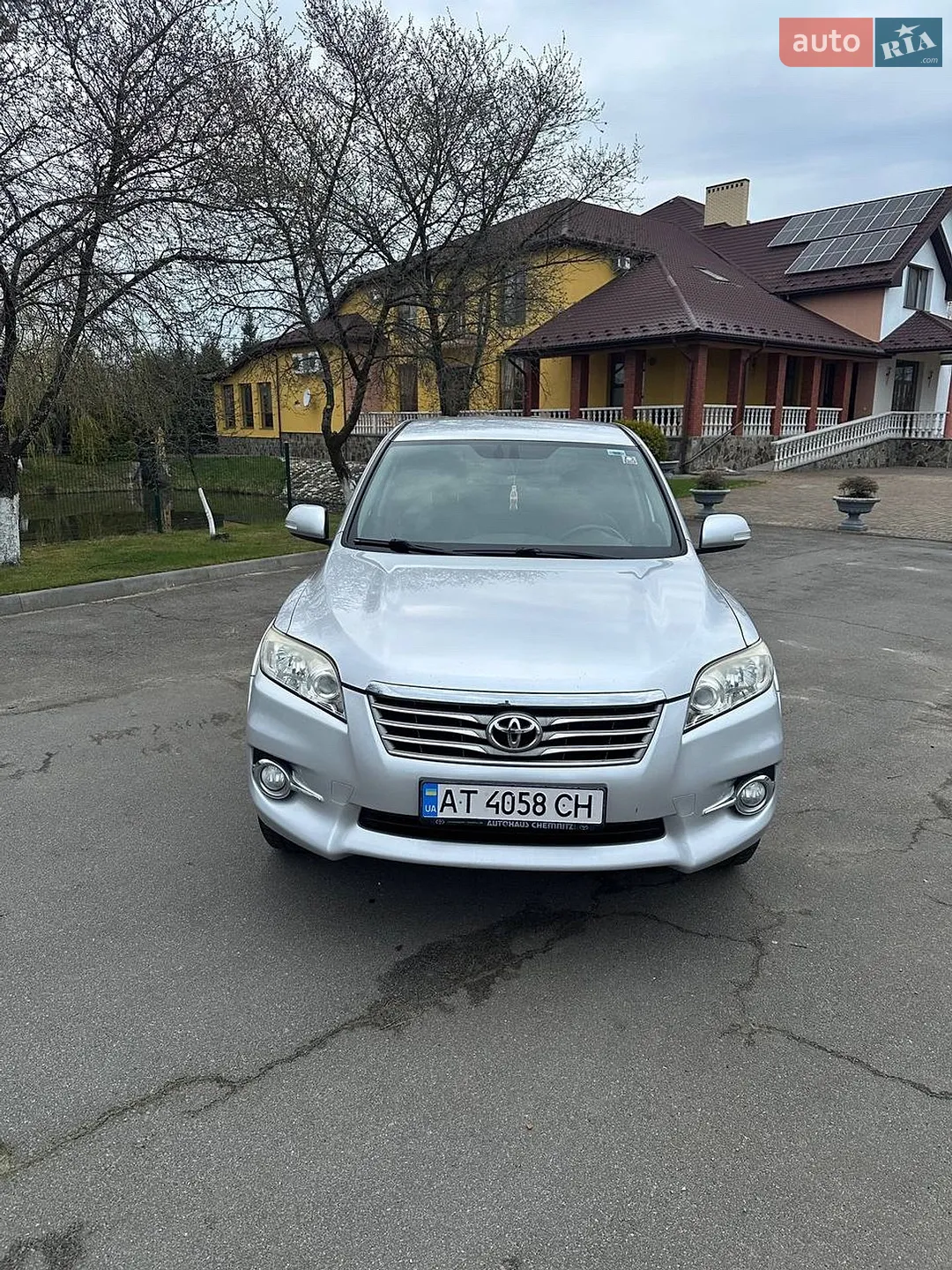 2010 Toyota RAV 4 - мініатюра 4
