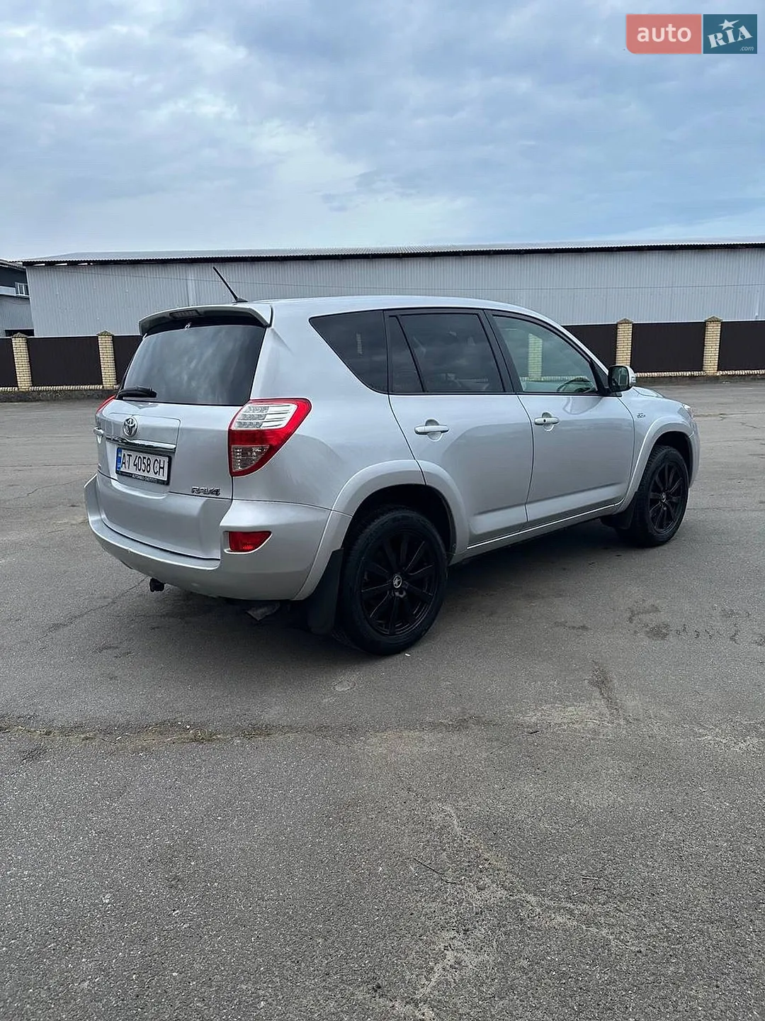 2010 Toyota RAV 4 - мініатюра 7