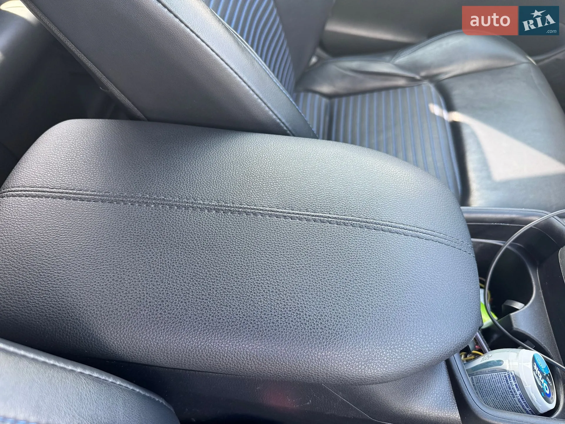 2020 Toyota RAV 4 - мініатюра 10