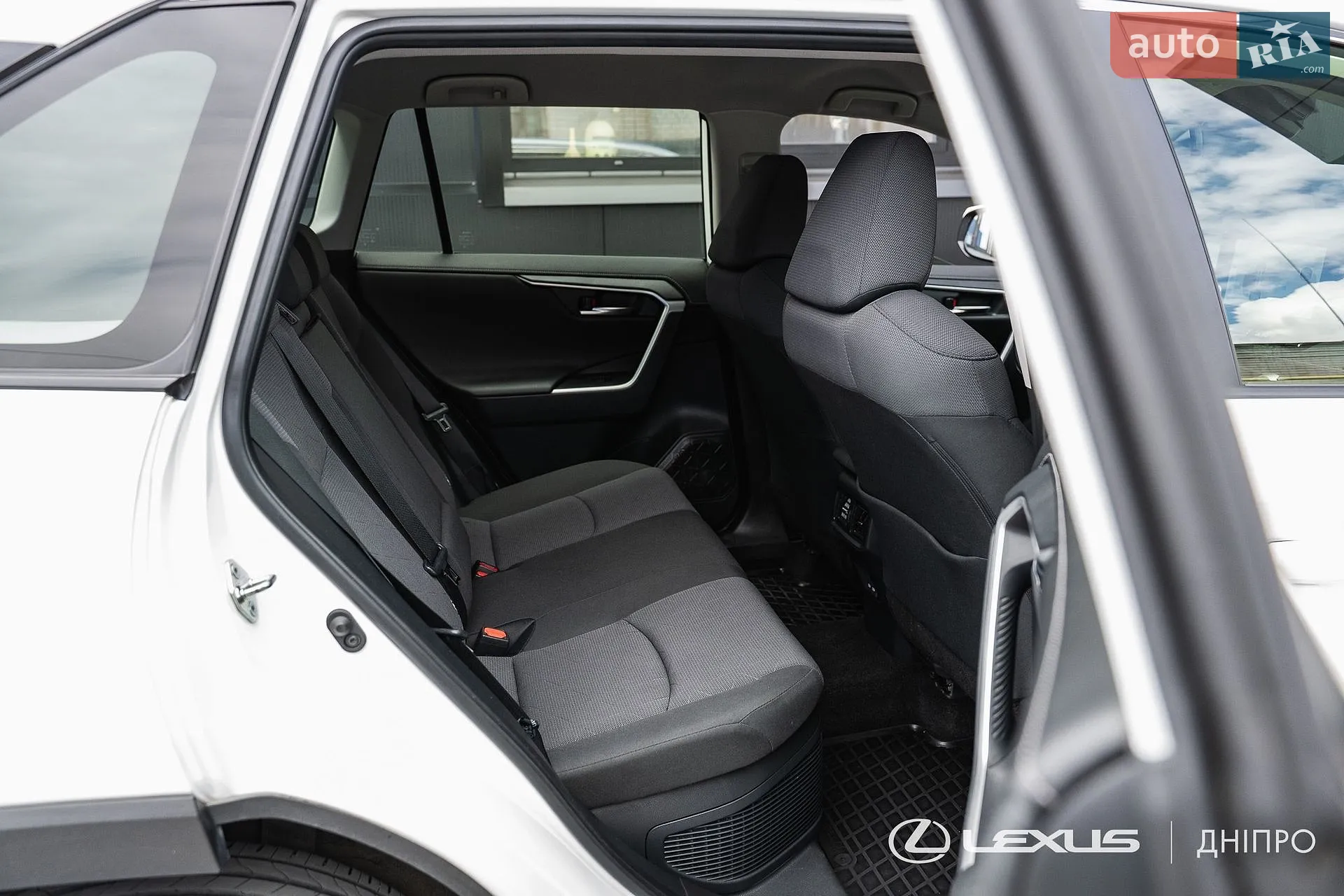 2023 Toyota RAV 4 - мініатюра 26