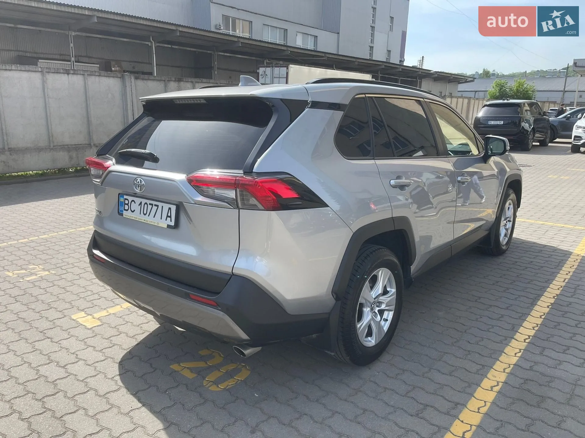 2019 Toyota RAV 4 - мініатюра 3