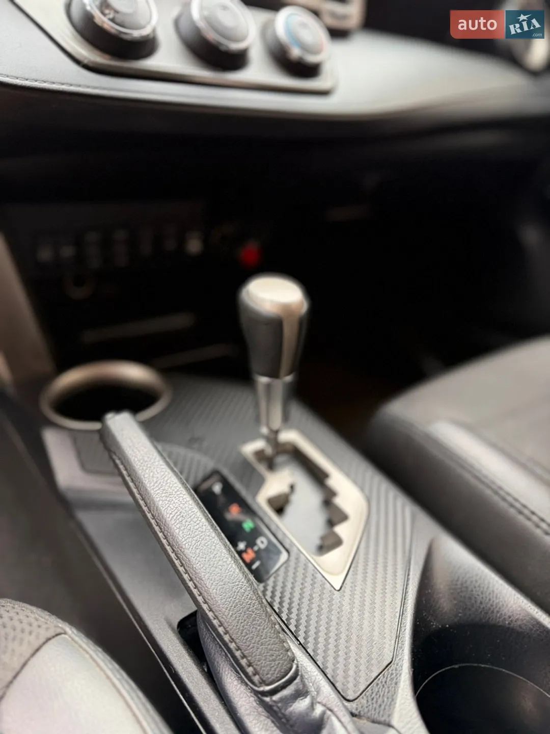 2013 Toyota RAV 4 - мініатюра 16