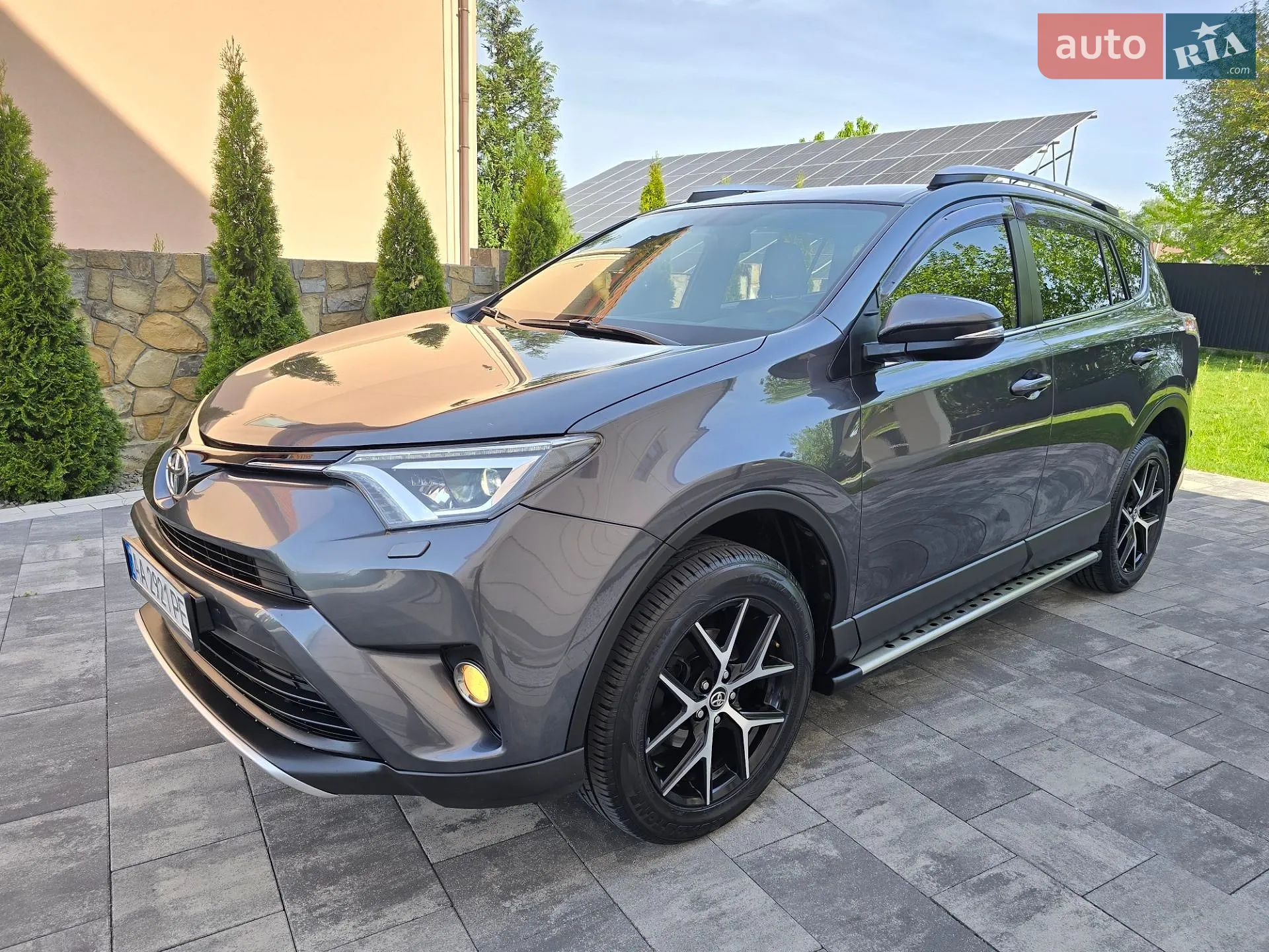 2016 Toyota RAV 4 - мініатюра 2