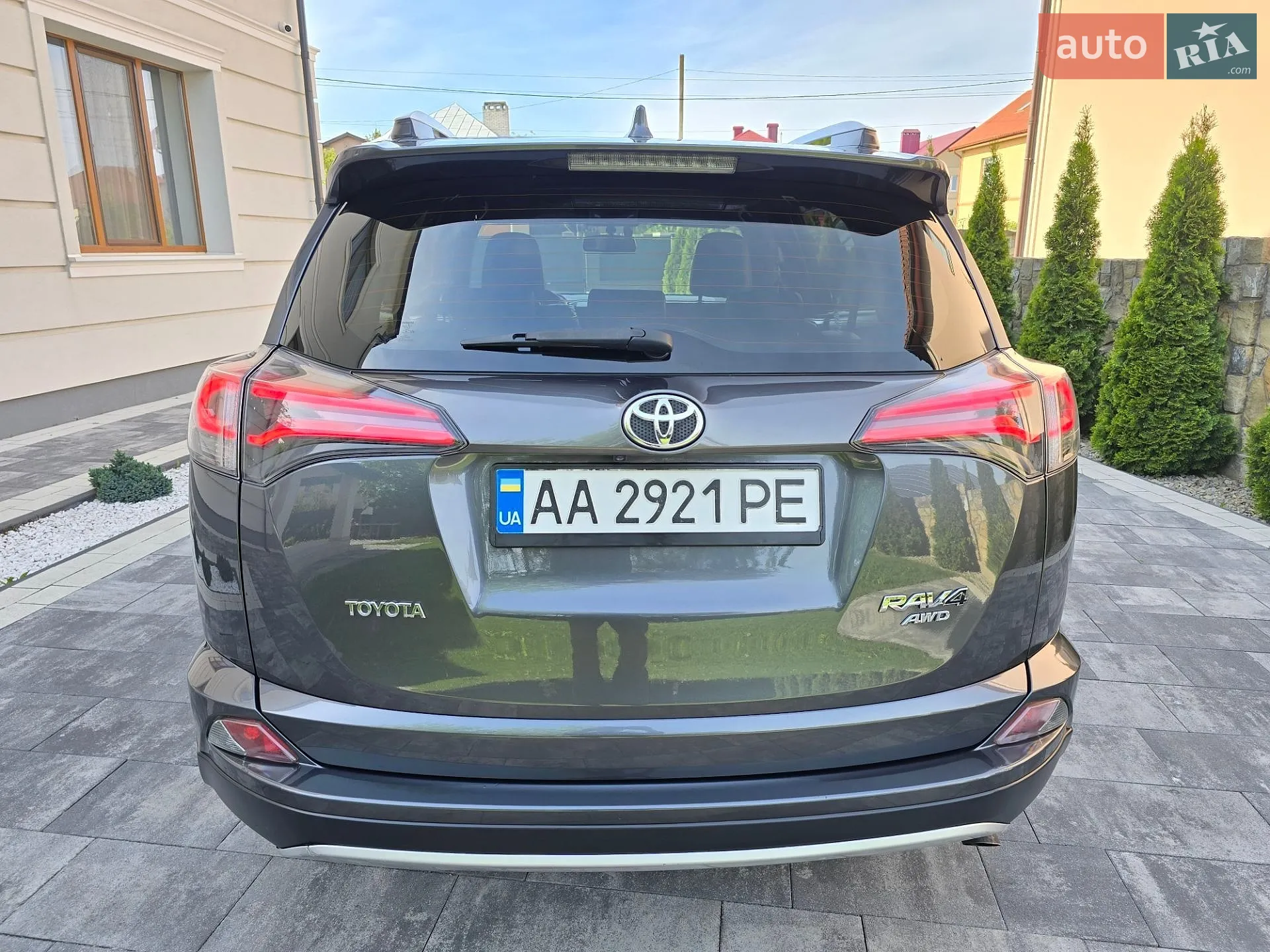 2016 Toyota RAV 4 - мініатюра 8