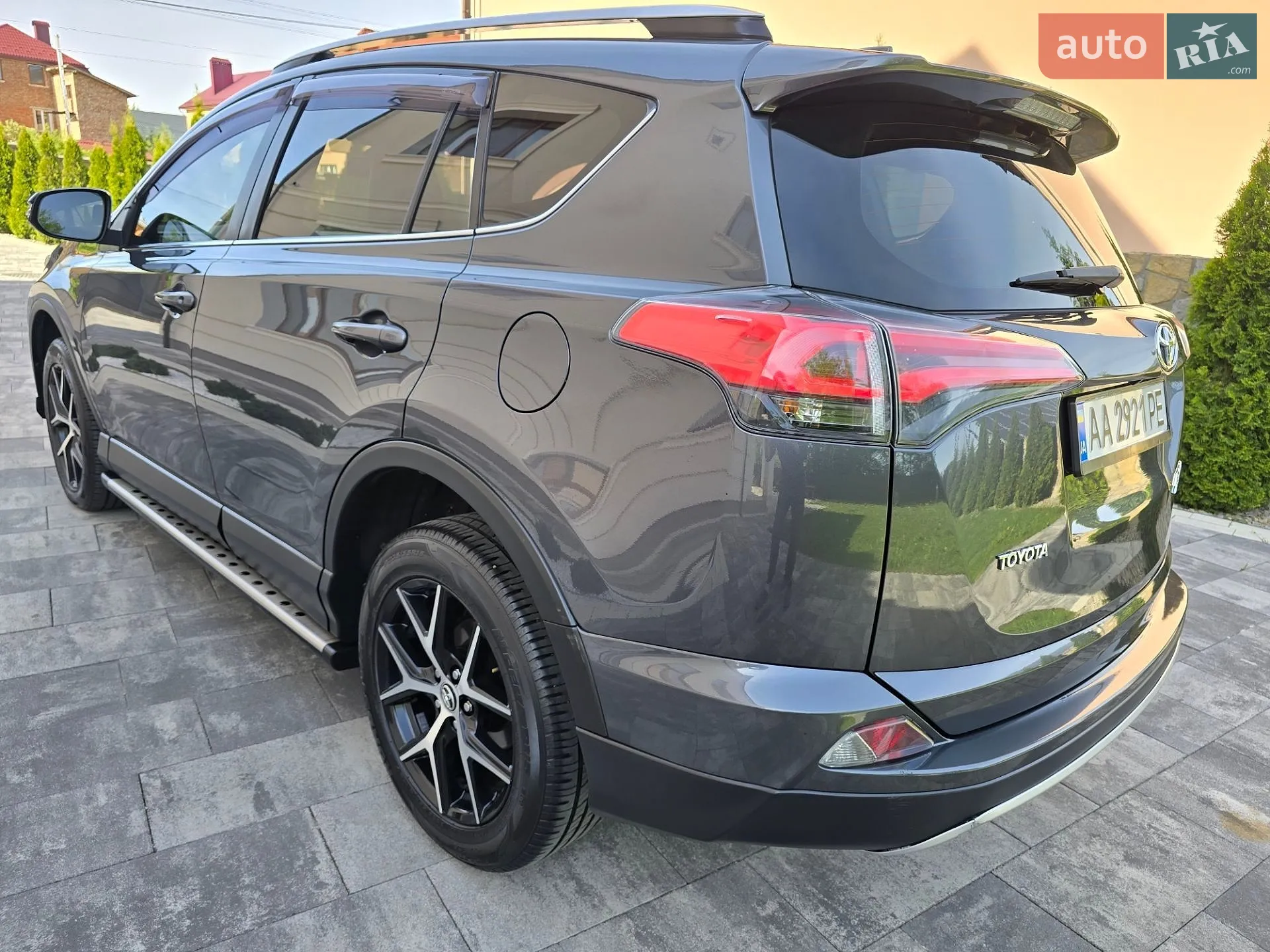 2016 Toyota RAV 4 - мініатюра 7