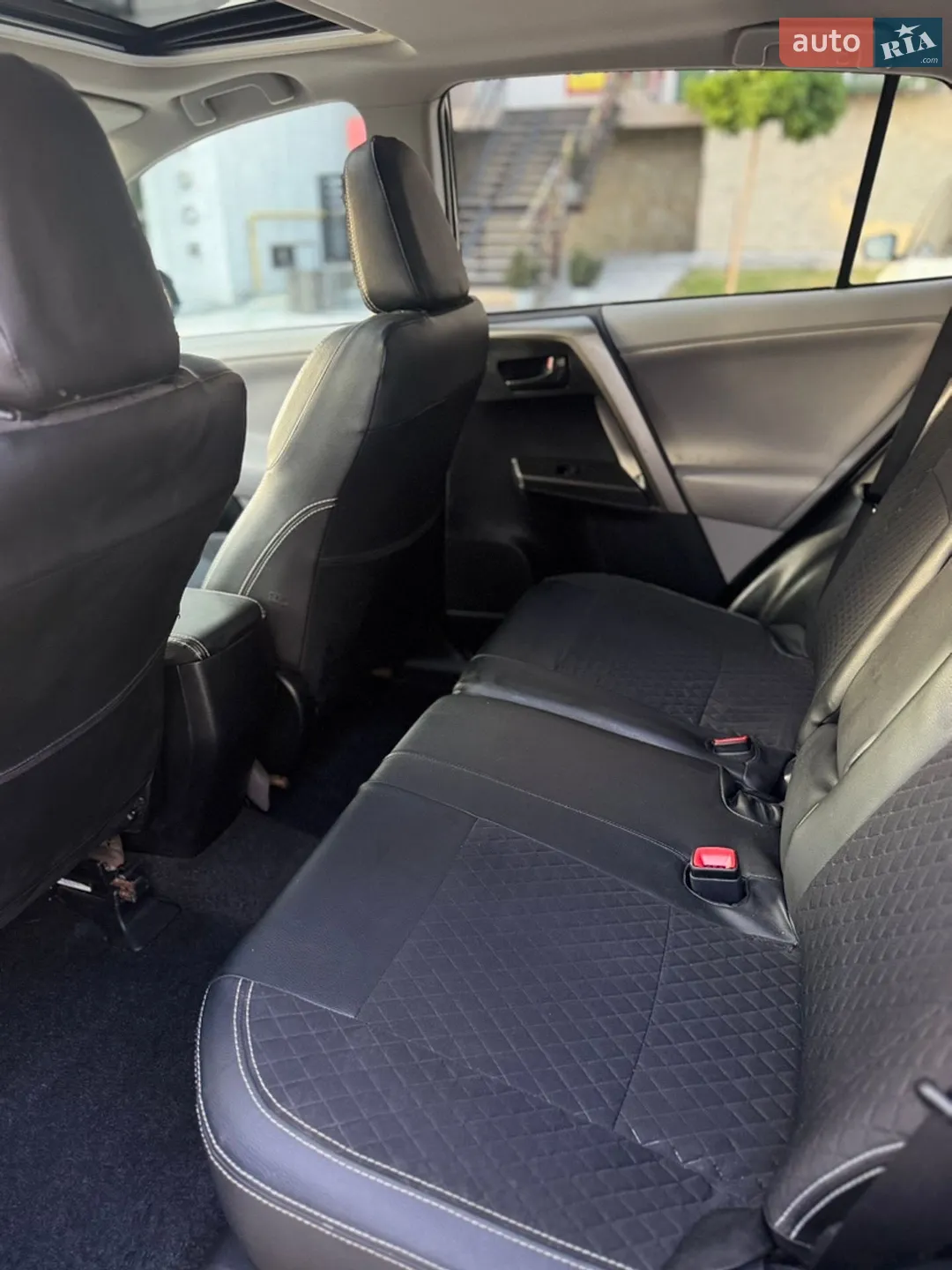 2013 Toyota RAV 4 - мініатюра 10