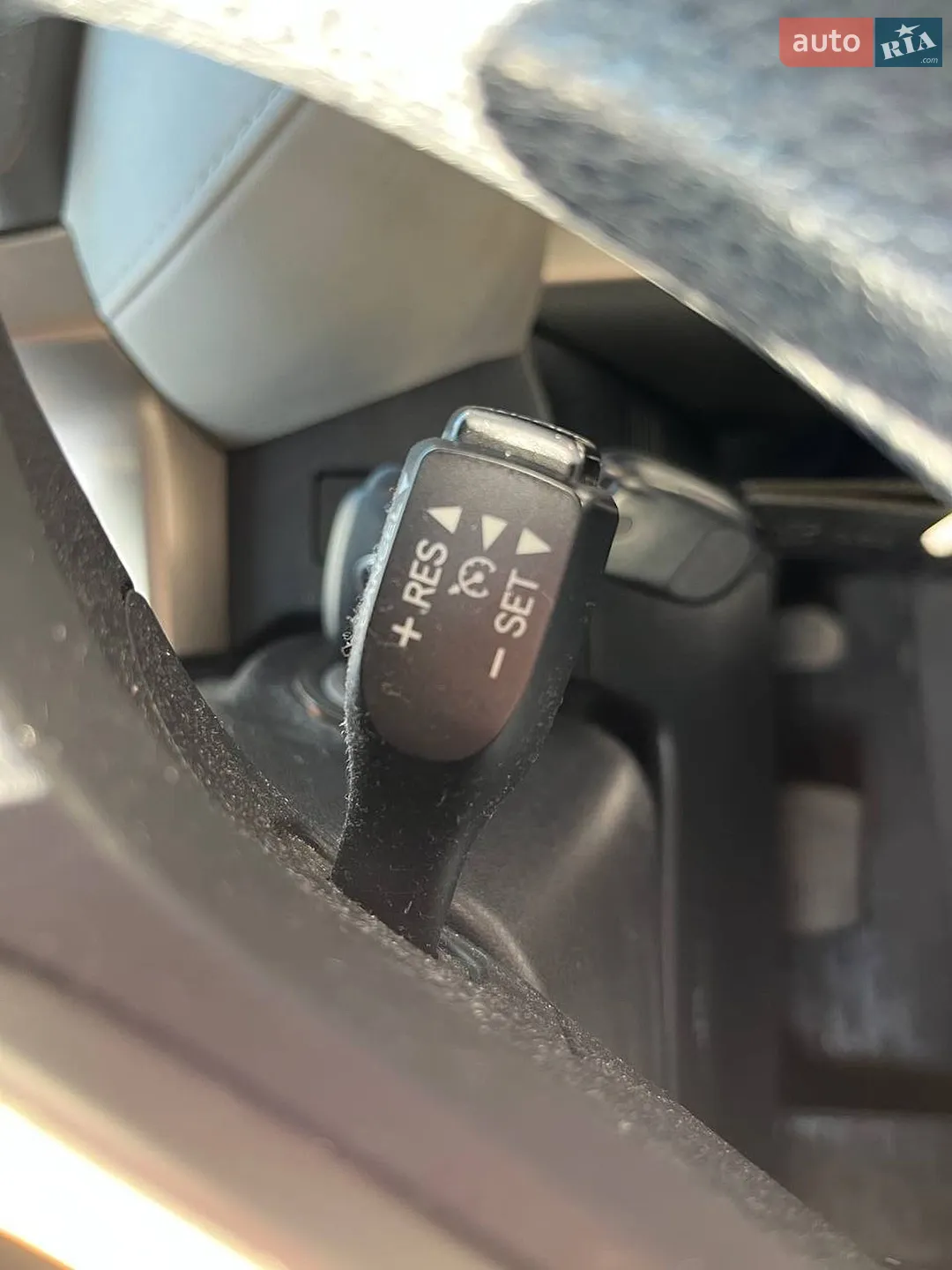 2015 Toyota RAV 4 - мініатюра 29