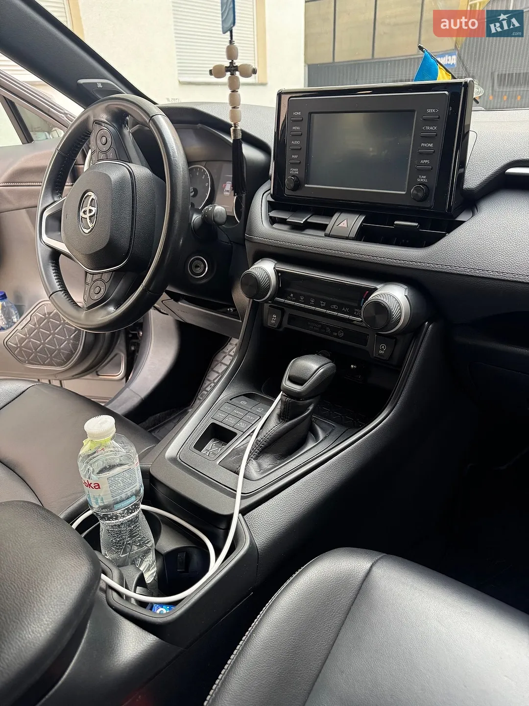 2019 Toyota RAV 4 - мініатюра 9