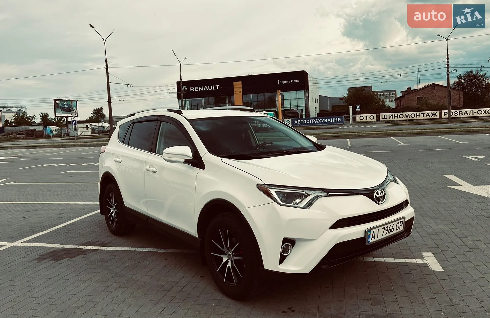 2016 Toyota RAV 4 - мініатюра 3