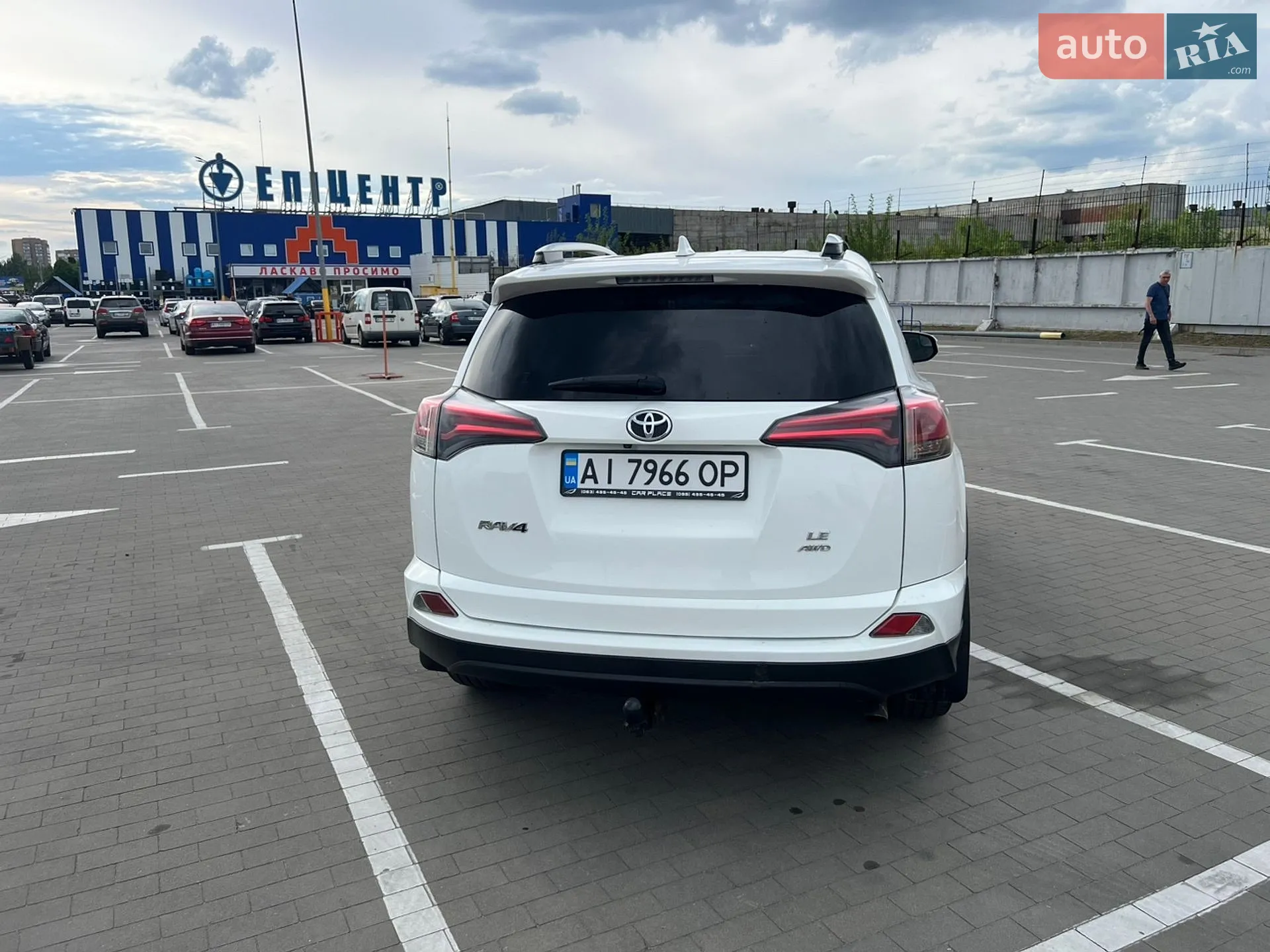 2016 Toyota RAV 4 - мініатюра 17