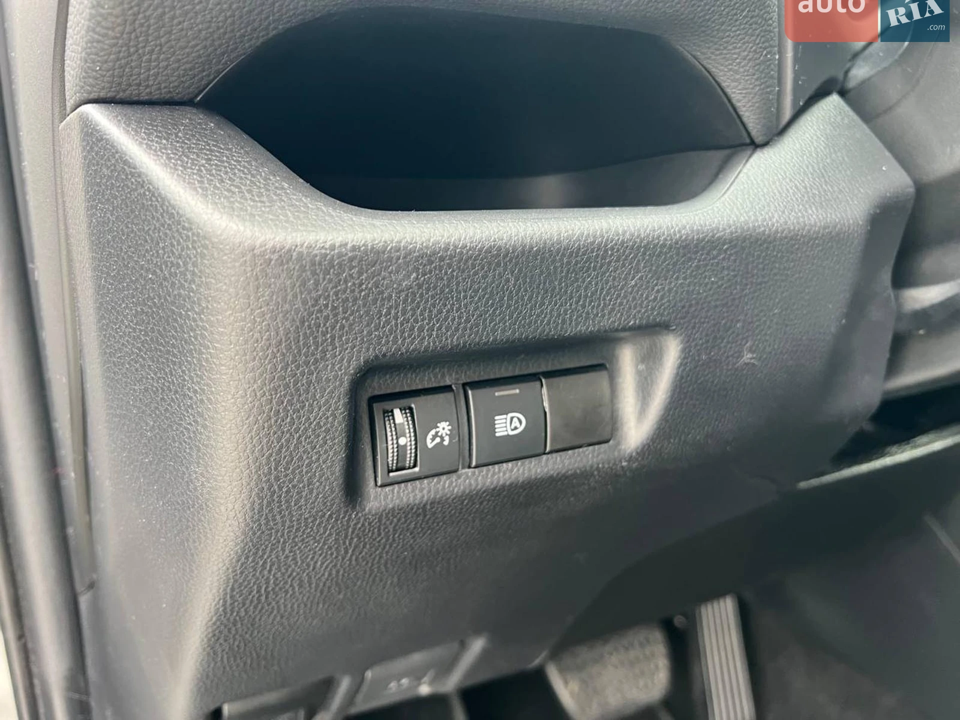2020 Toyota RAV 4 - мініатюра 22