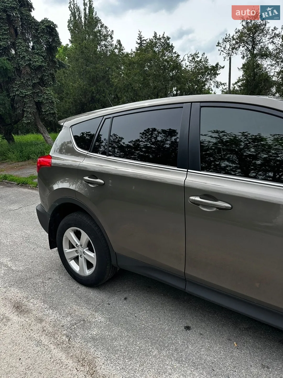 2013 Toyota RAV 4 - мініатюра 9