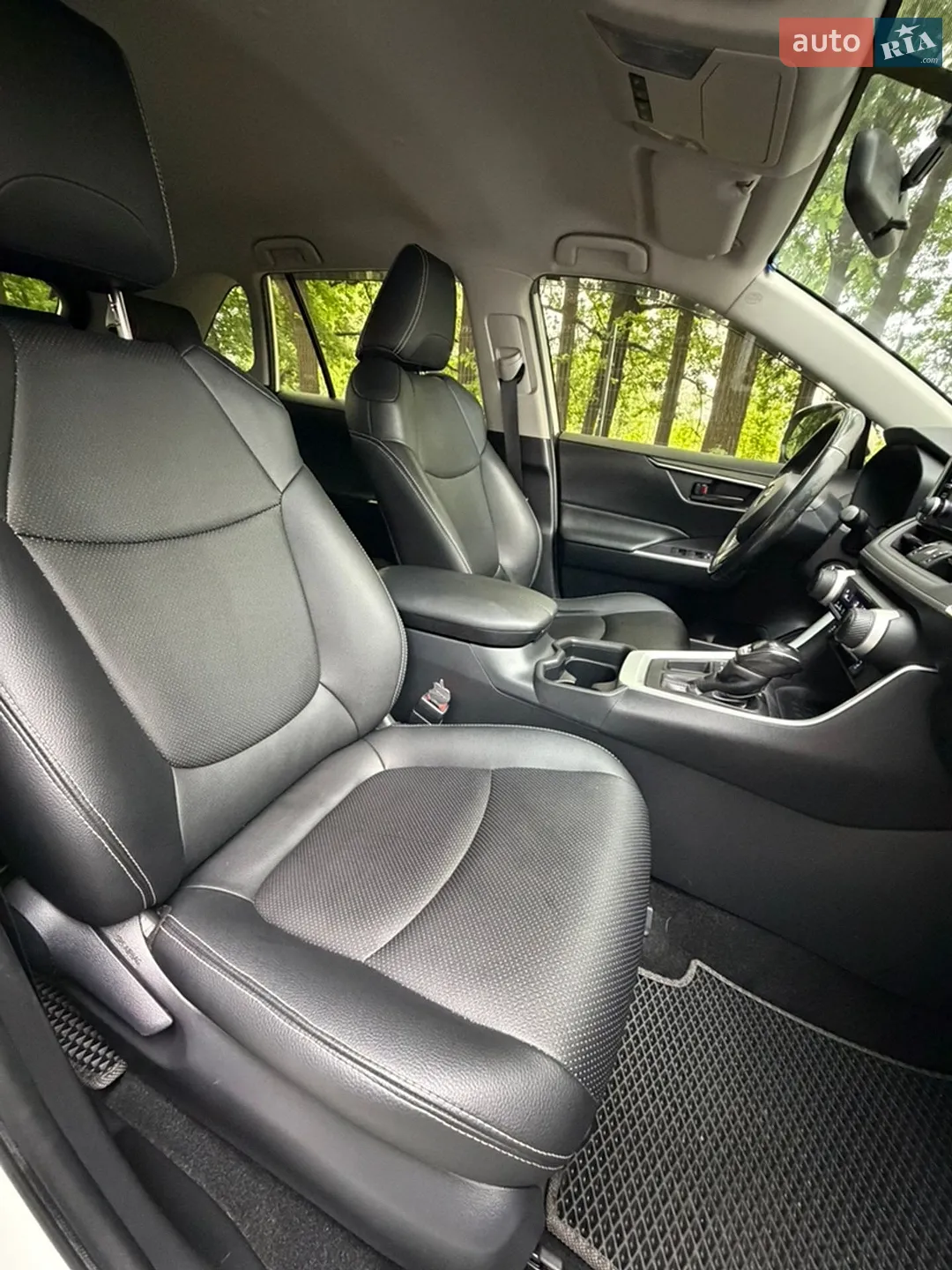 2019 Toyota RAV 4 - мініатюра 19