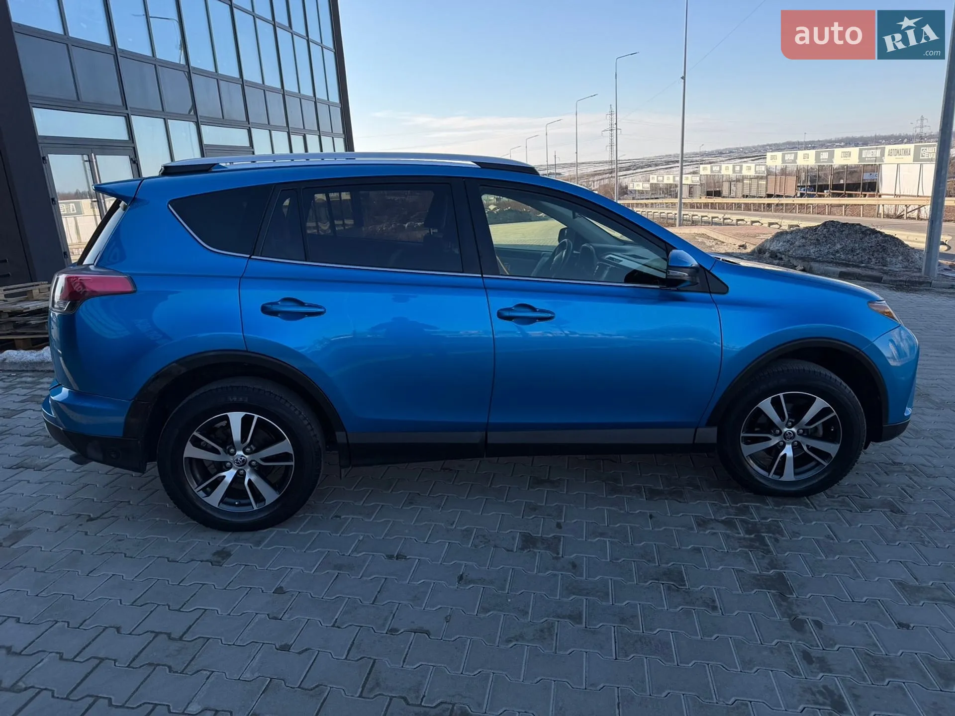 2016 Toyota RAV 4 - мініатюра 10