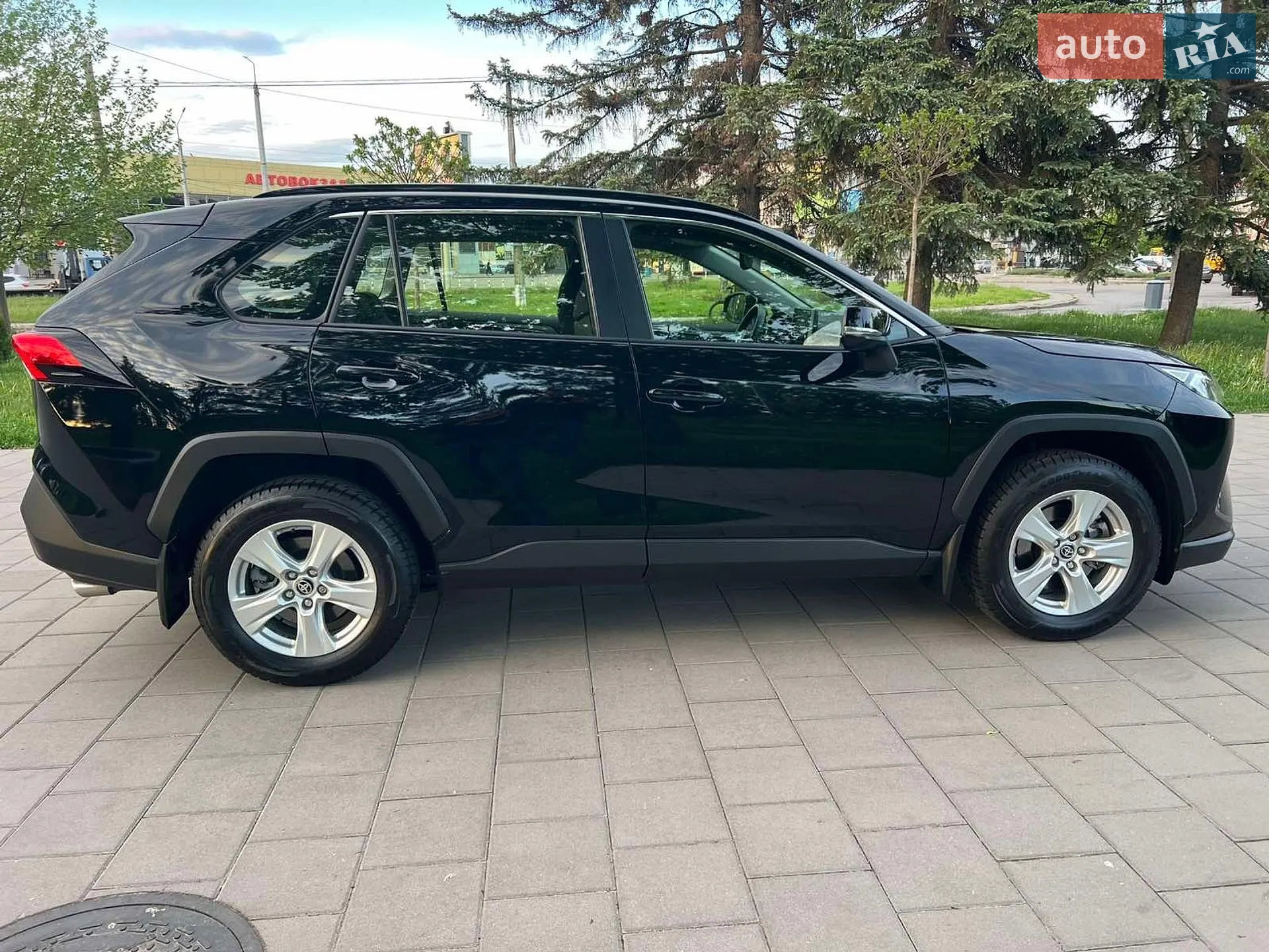 2020 Toyota RAV 4 - мініатюра 27