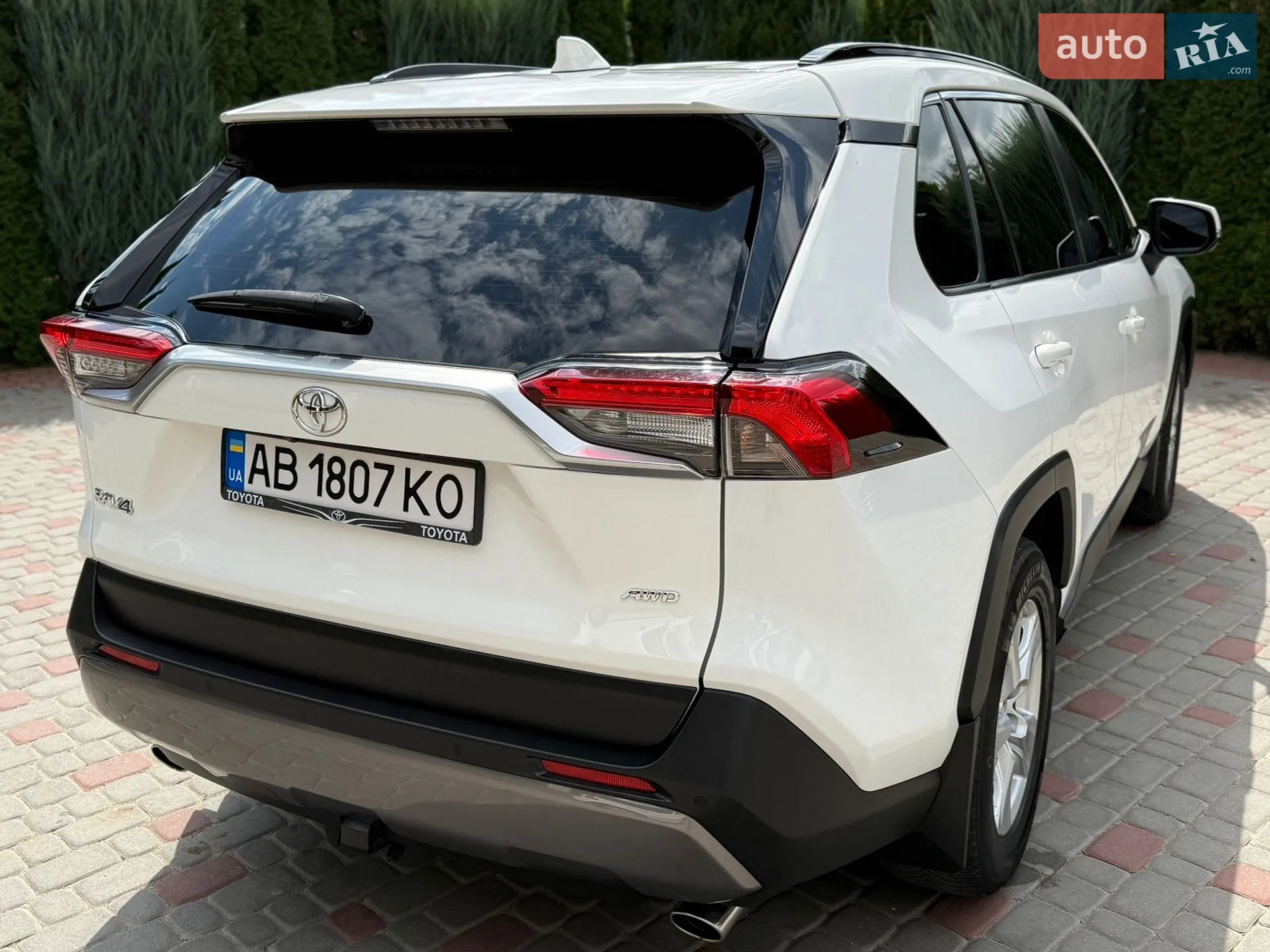2020 Toyota RAV 4 - мініатюра 11