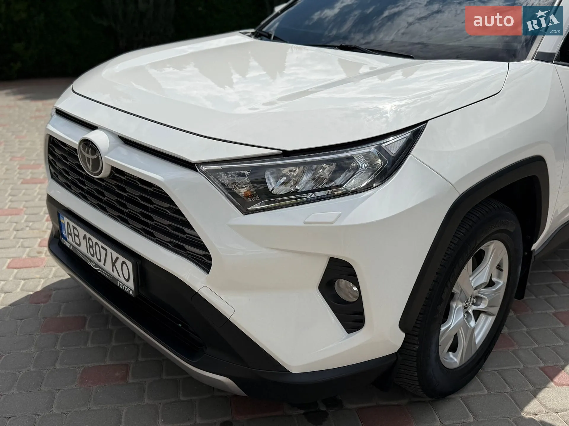 2020 Toyota RAV 4 - мініатюра 3