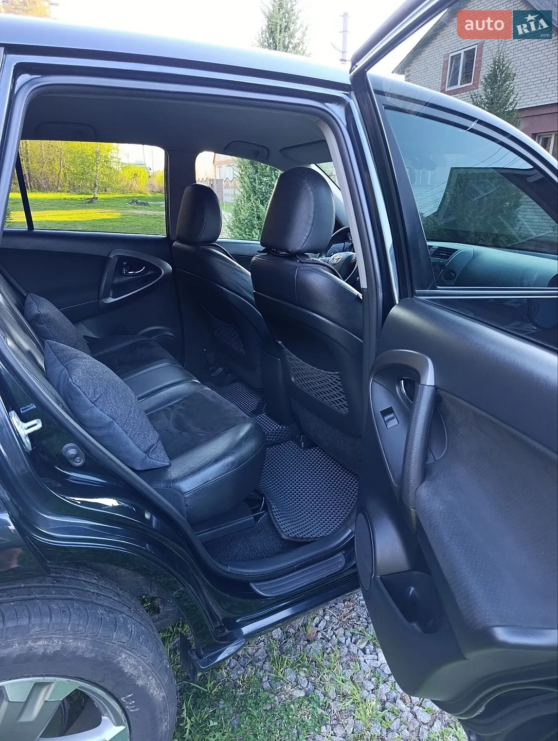 2010 Toyota RAV 4 - мініатюра 6