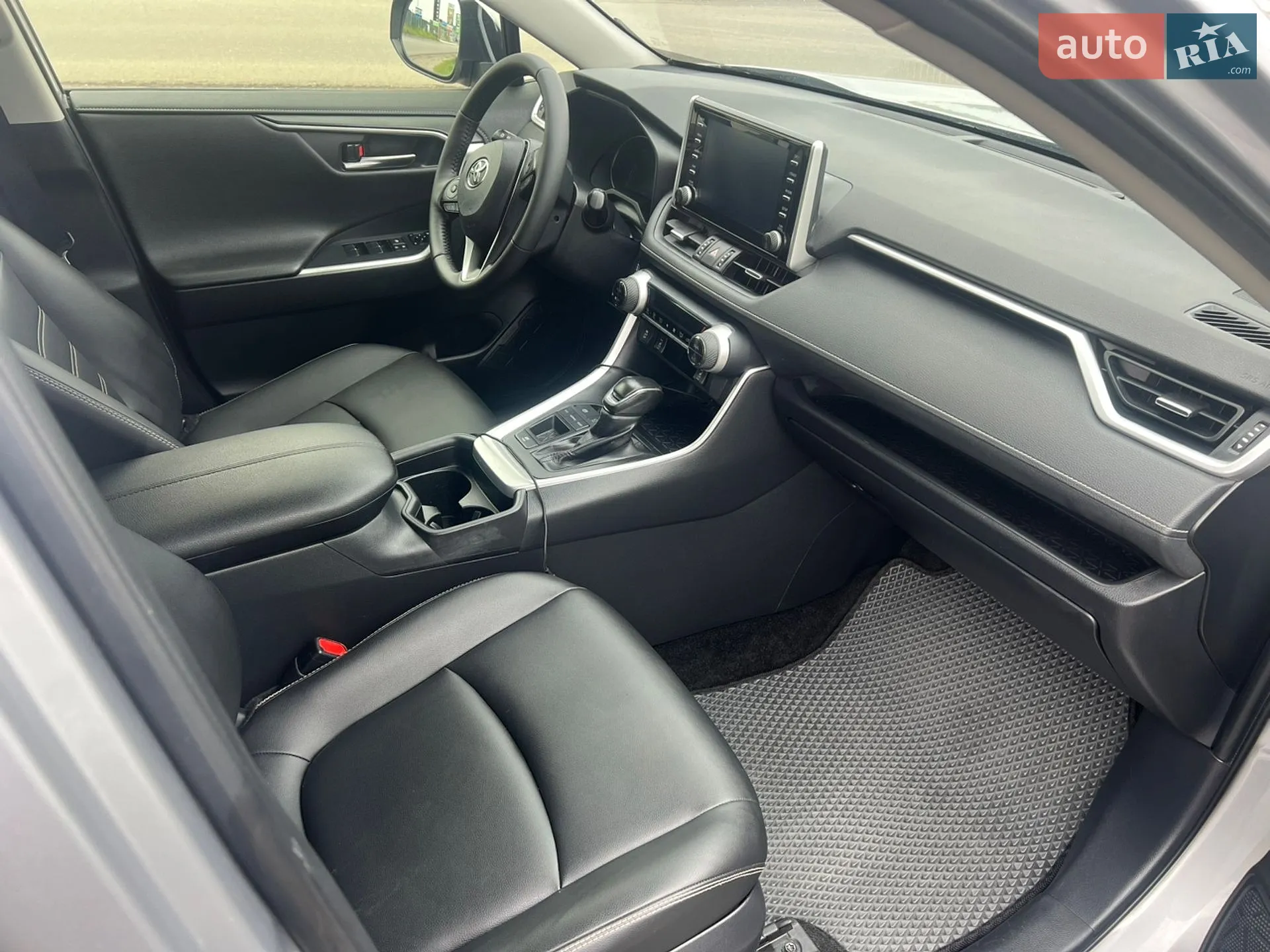 2019 Toyota RAV 4 - мініатюра 20