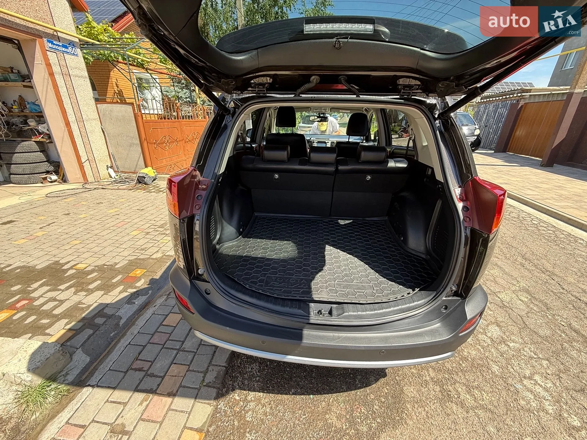 2015 Toyota RAV 4 - мініатюра 3