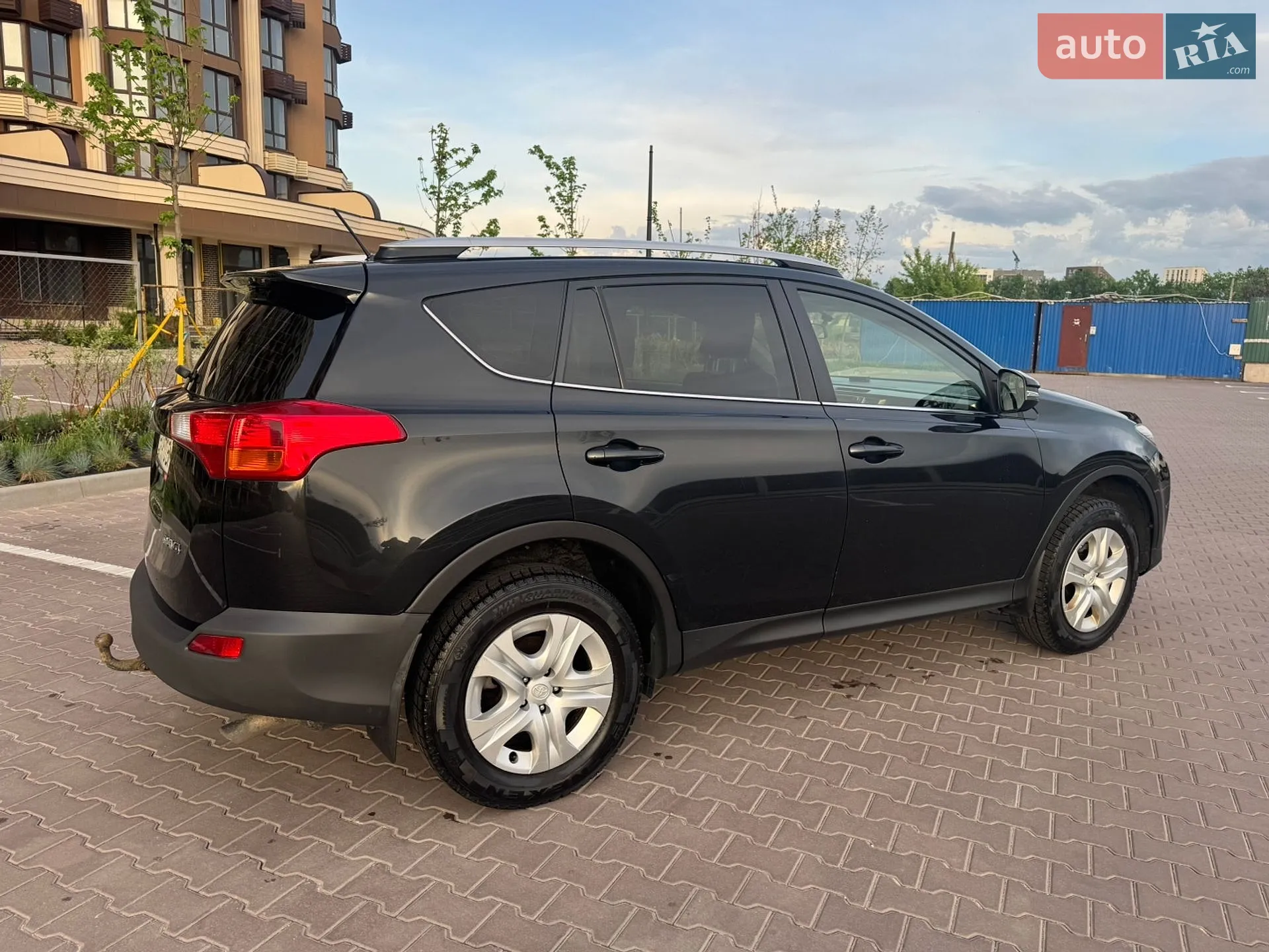 2013 Toyota RAV 4 - мініатюра 6