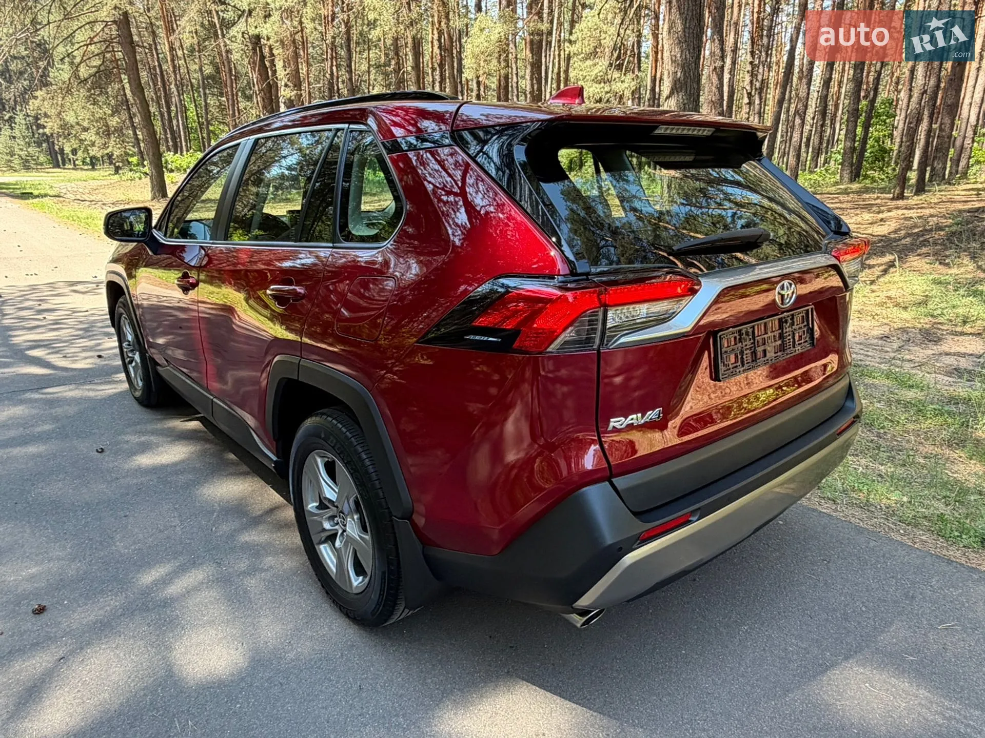 2022 Toyota RAV 4 - мініатюра 10