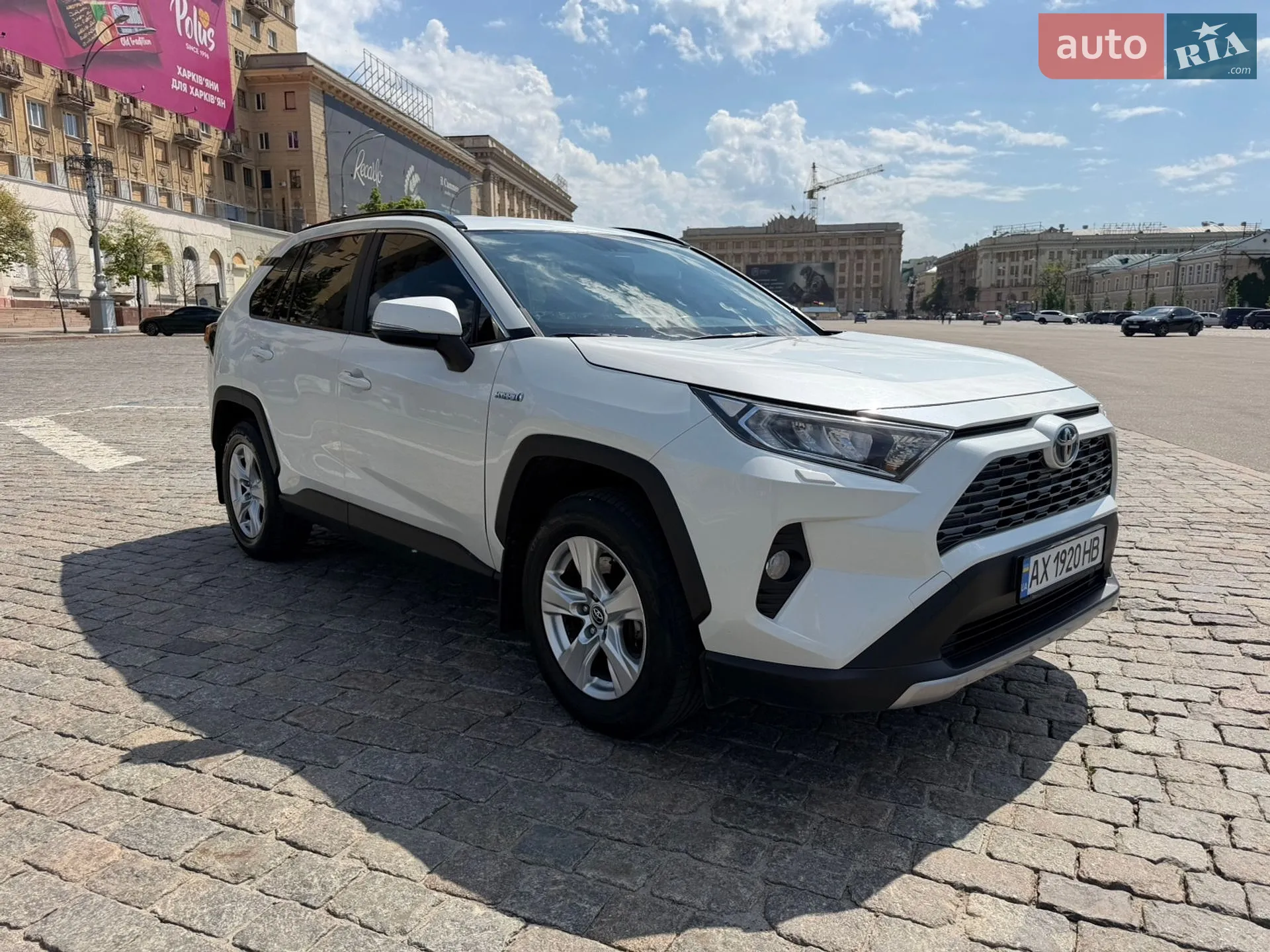 2019 Toyota RAV 4 - мініатюра 10