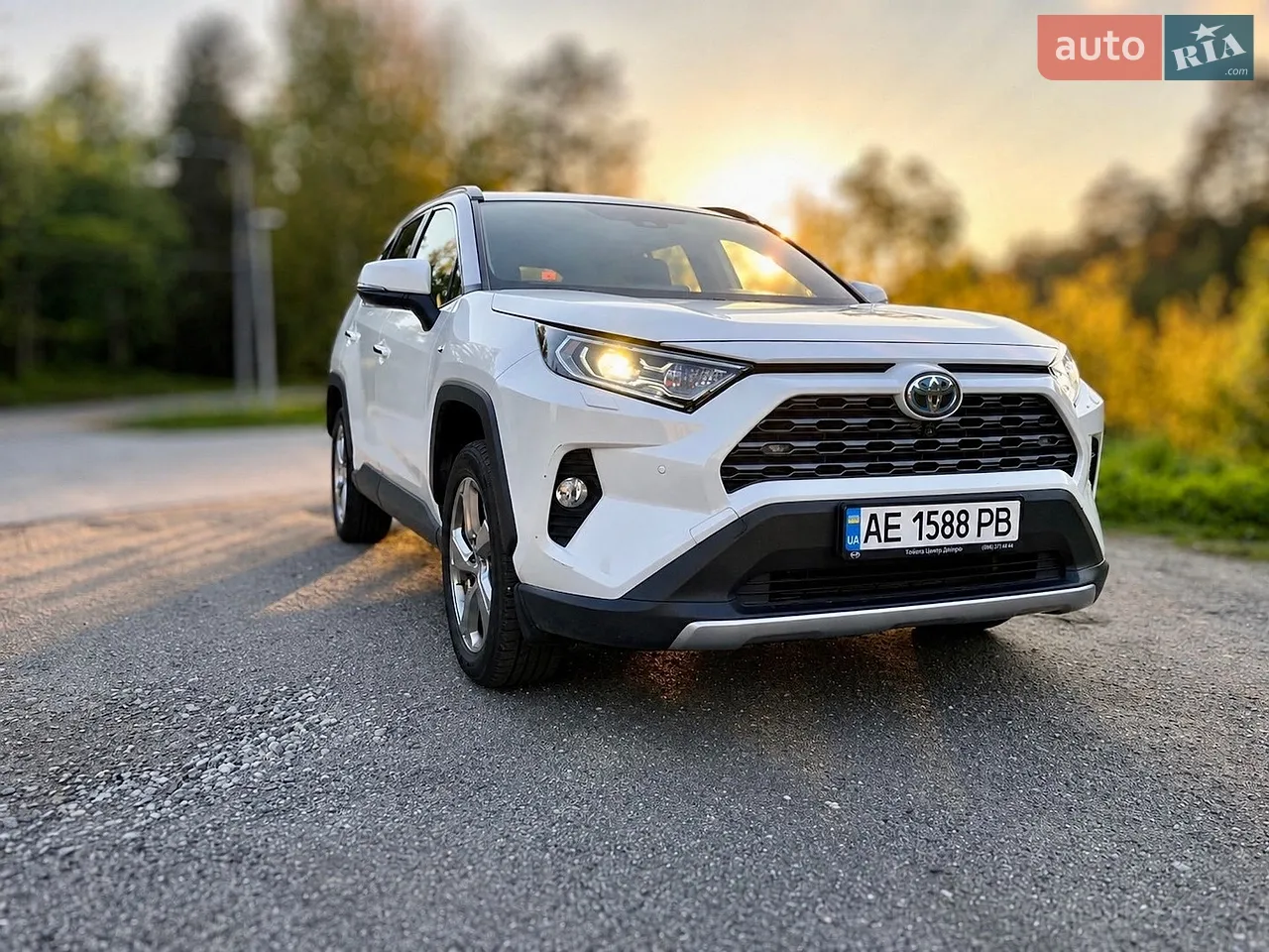 2021 Toyota RAV 4 - мініатюра 16