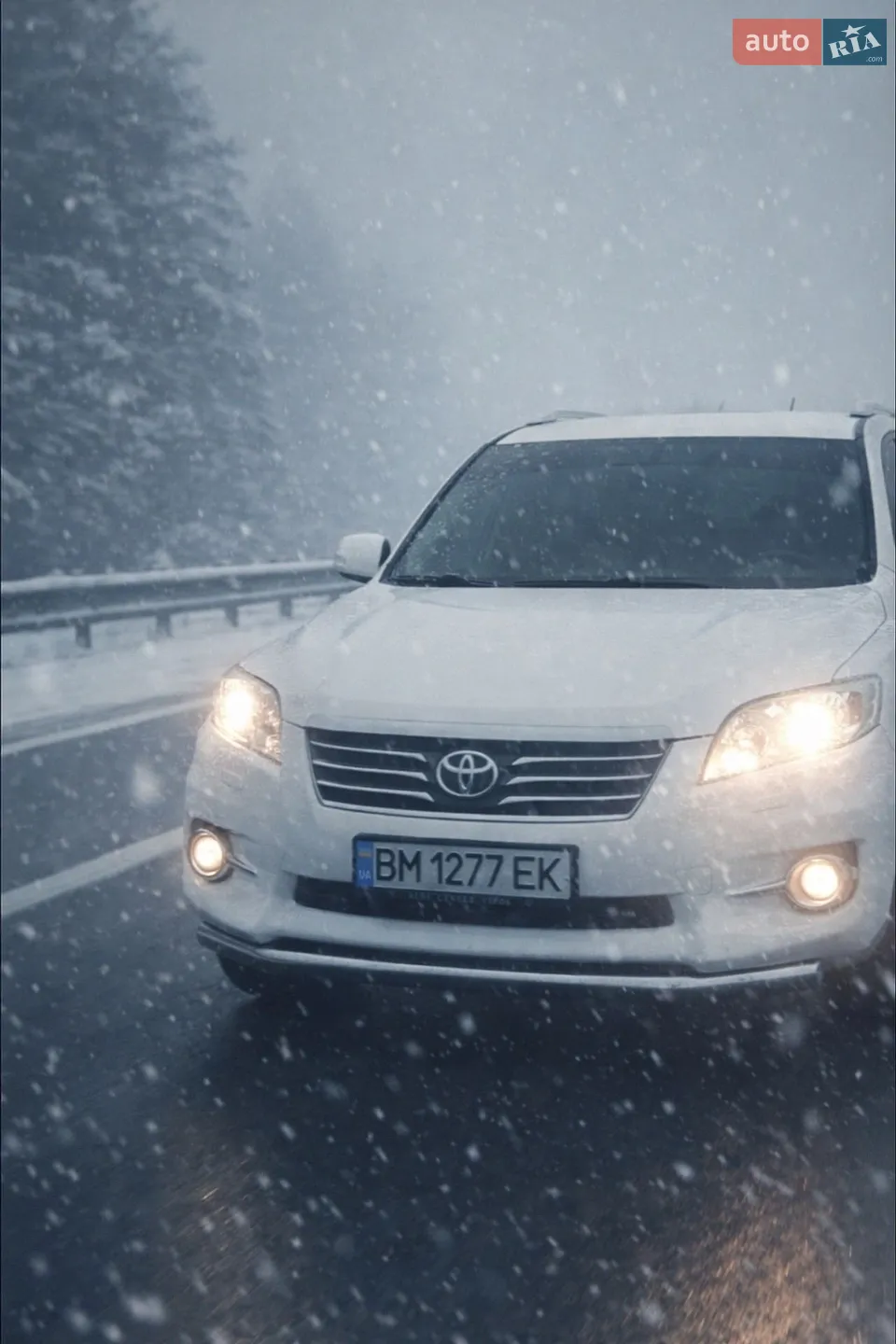 2011 Toyota RAV 4 - фото 1
