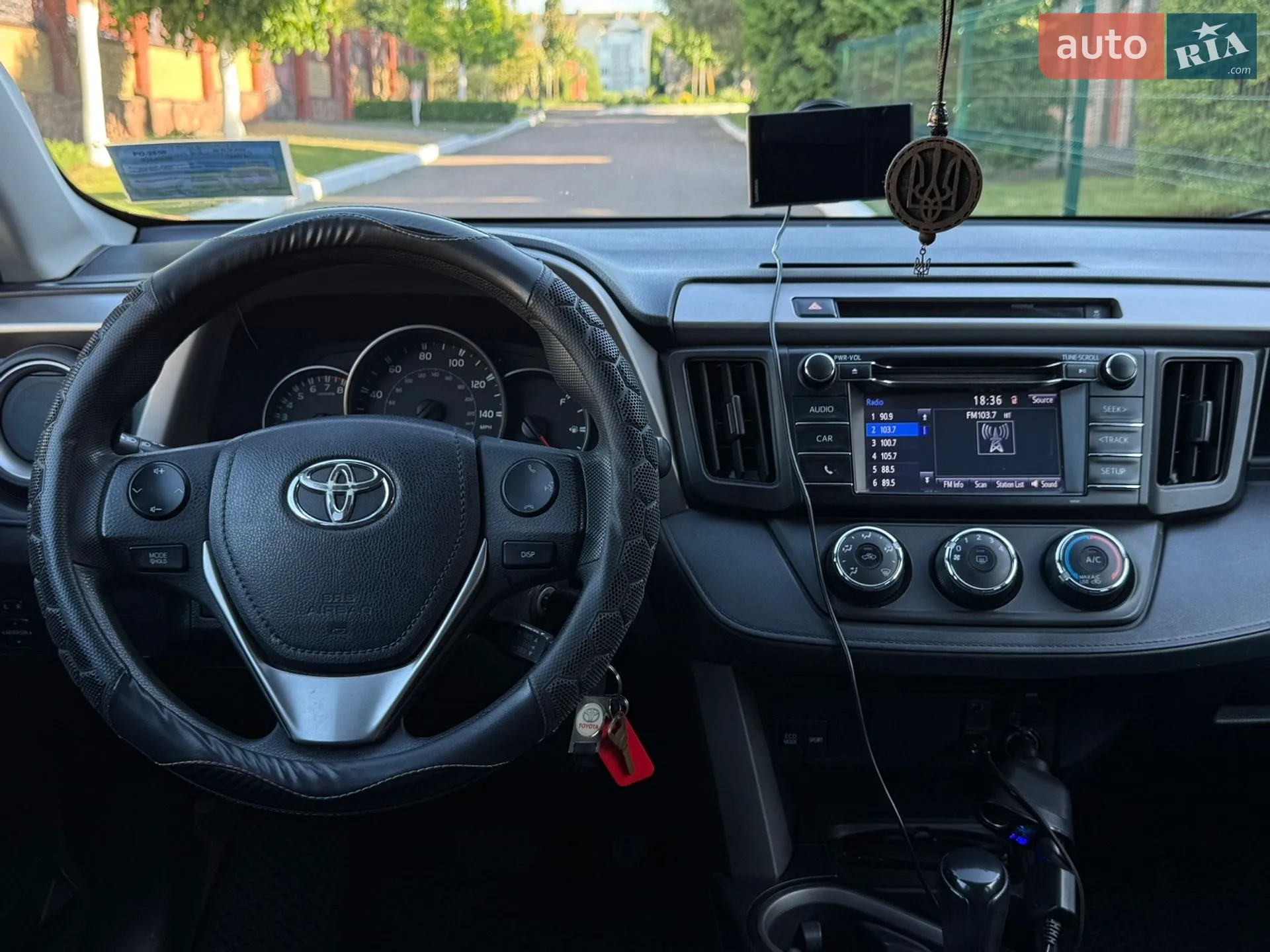 2016 Toyota RAV 4 - мініатюра 27