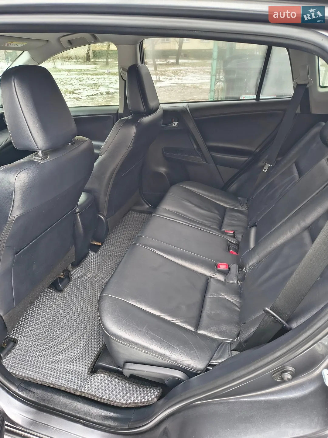 2013 Toyota RAV 4 - мініатюра 18