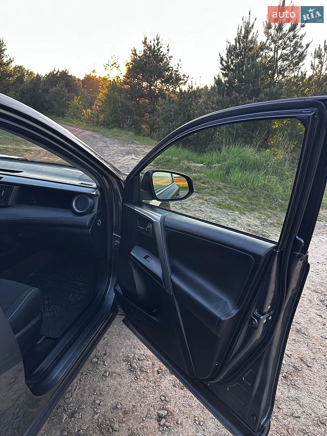 2016 Toyota RAV 4 - мініатюра 8