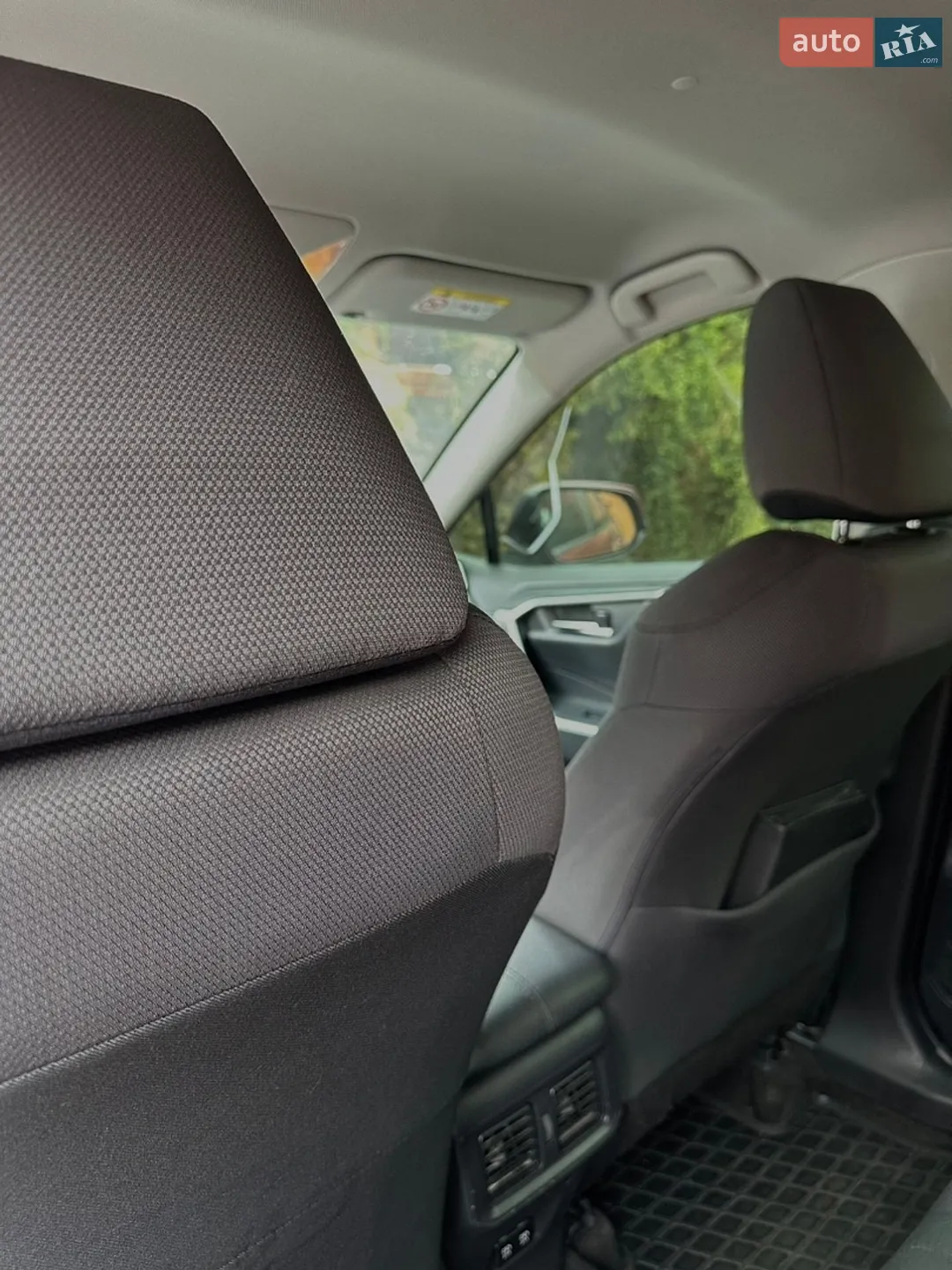 2019 Toyota RAV 4 - мініатюра 20