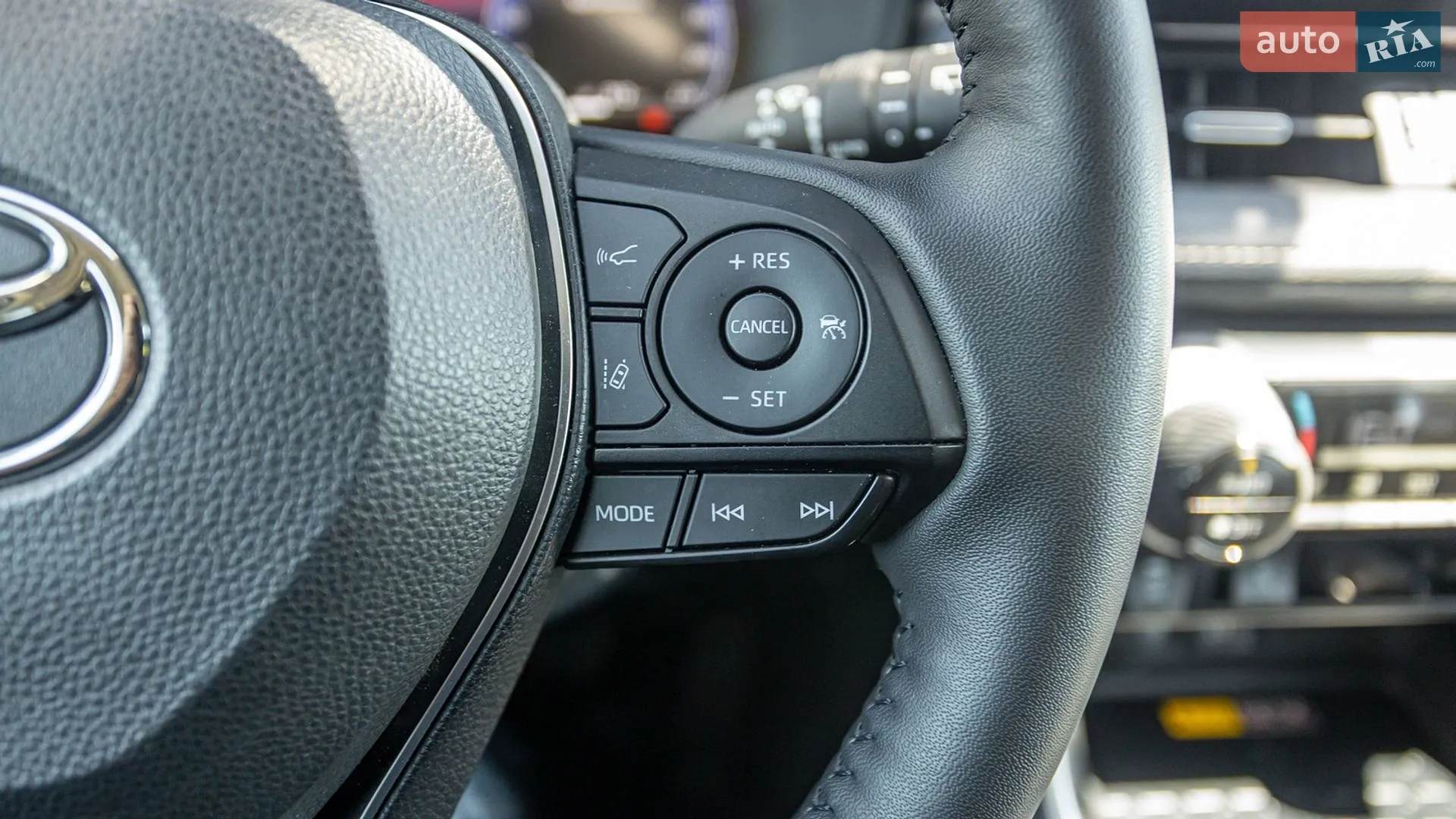 2025 Toyota RAV 4 - мініатюра 28