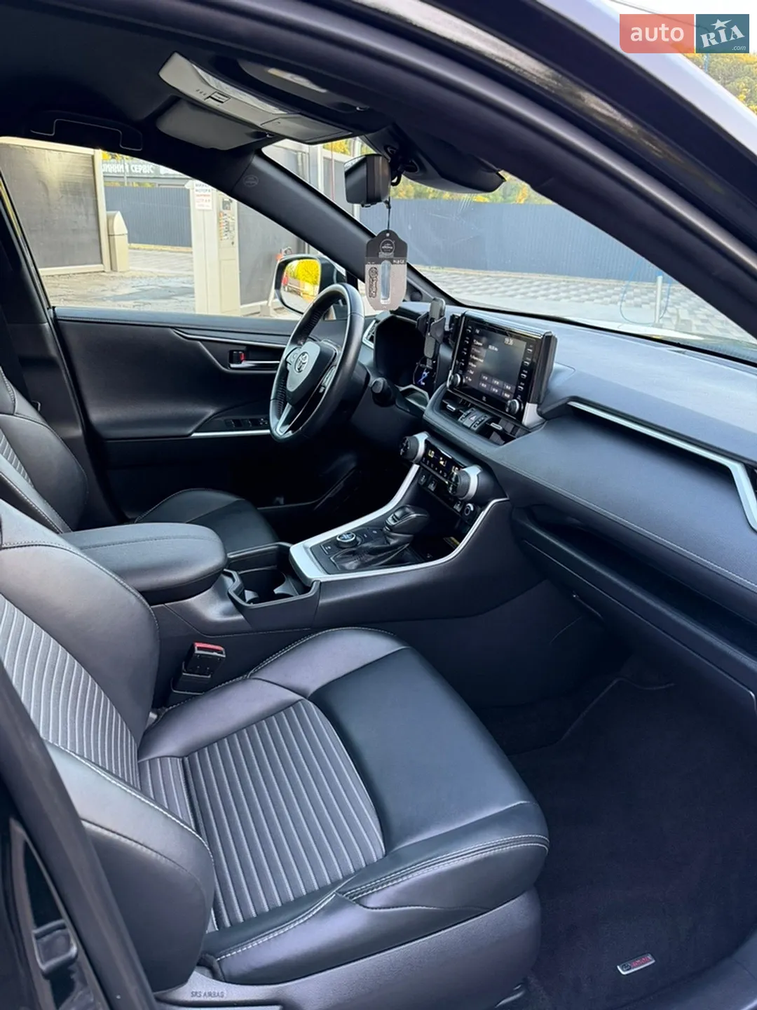 2020 Toyota RAV 4 - мініатюра 28