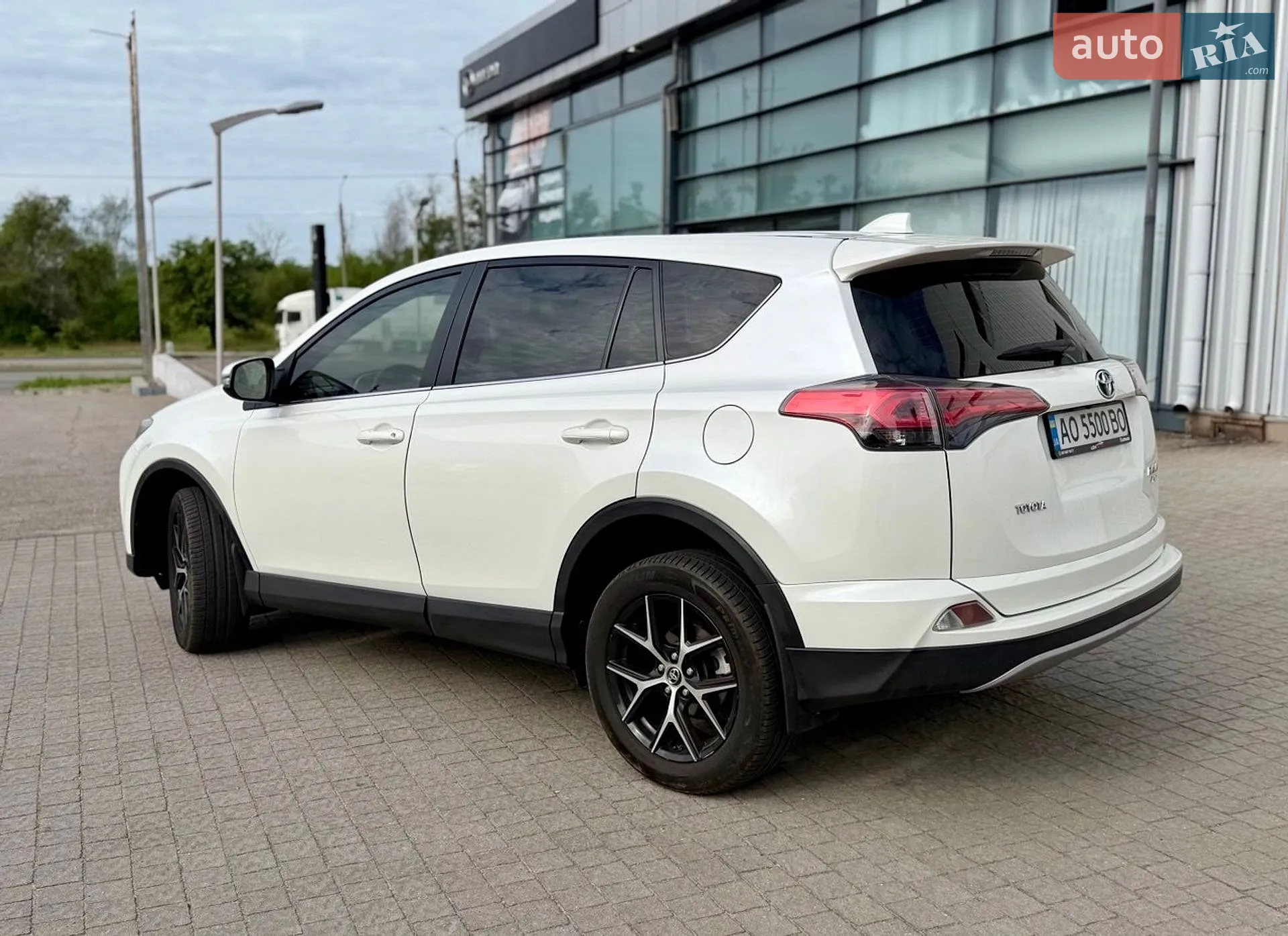 2017 Toyota RAV 4 - мініатюра 7