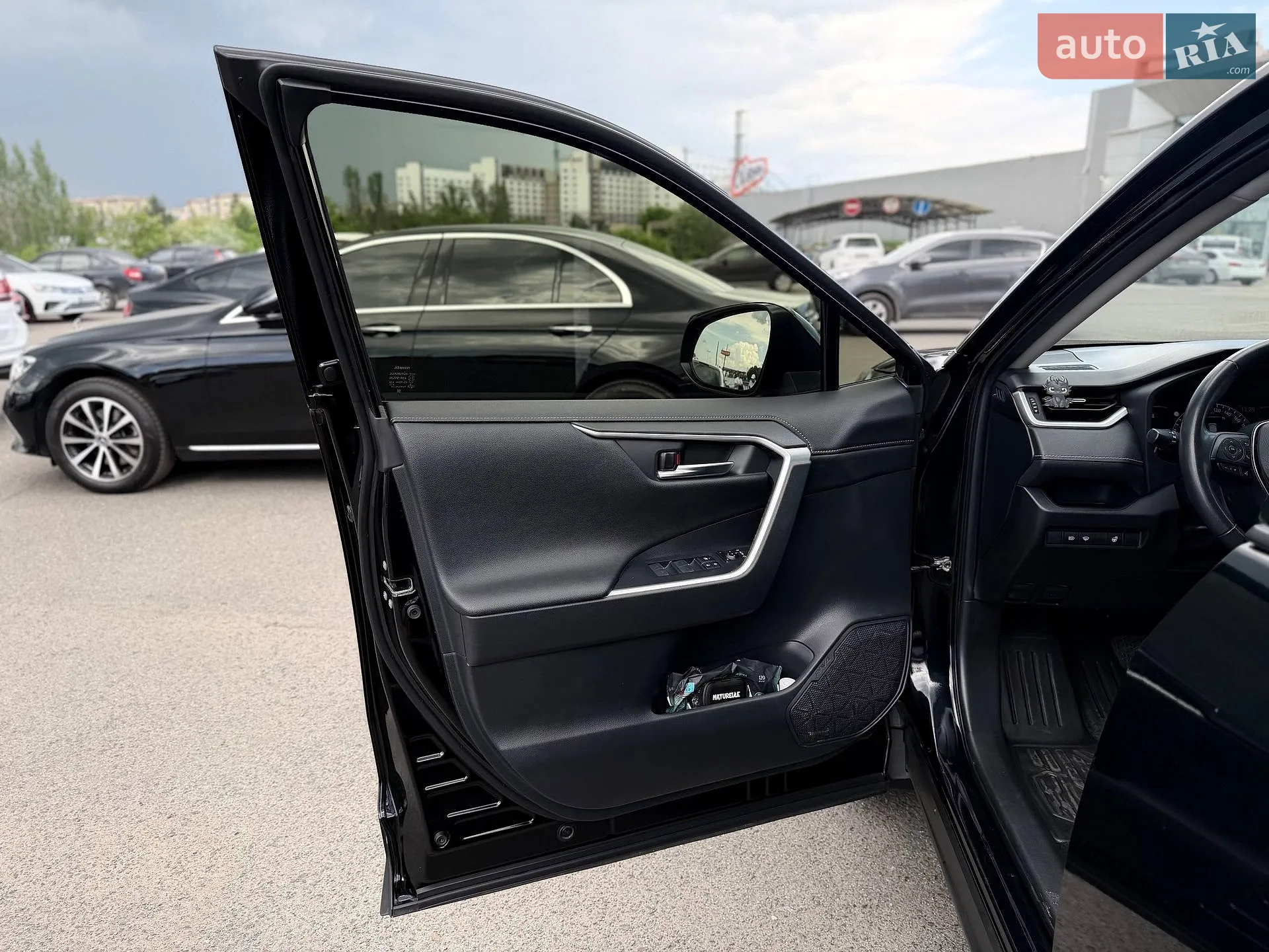 2022 Toyota RAV 4 - мініатюра 33