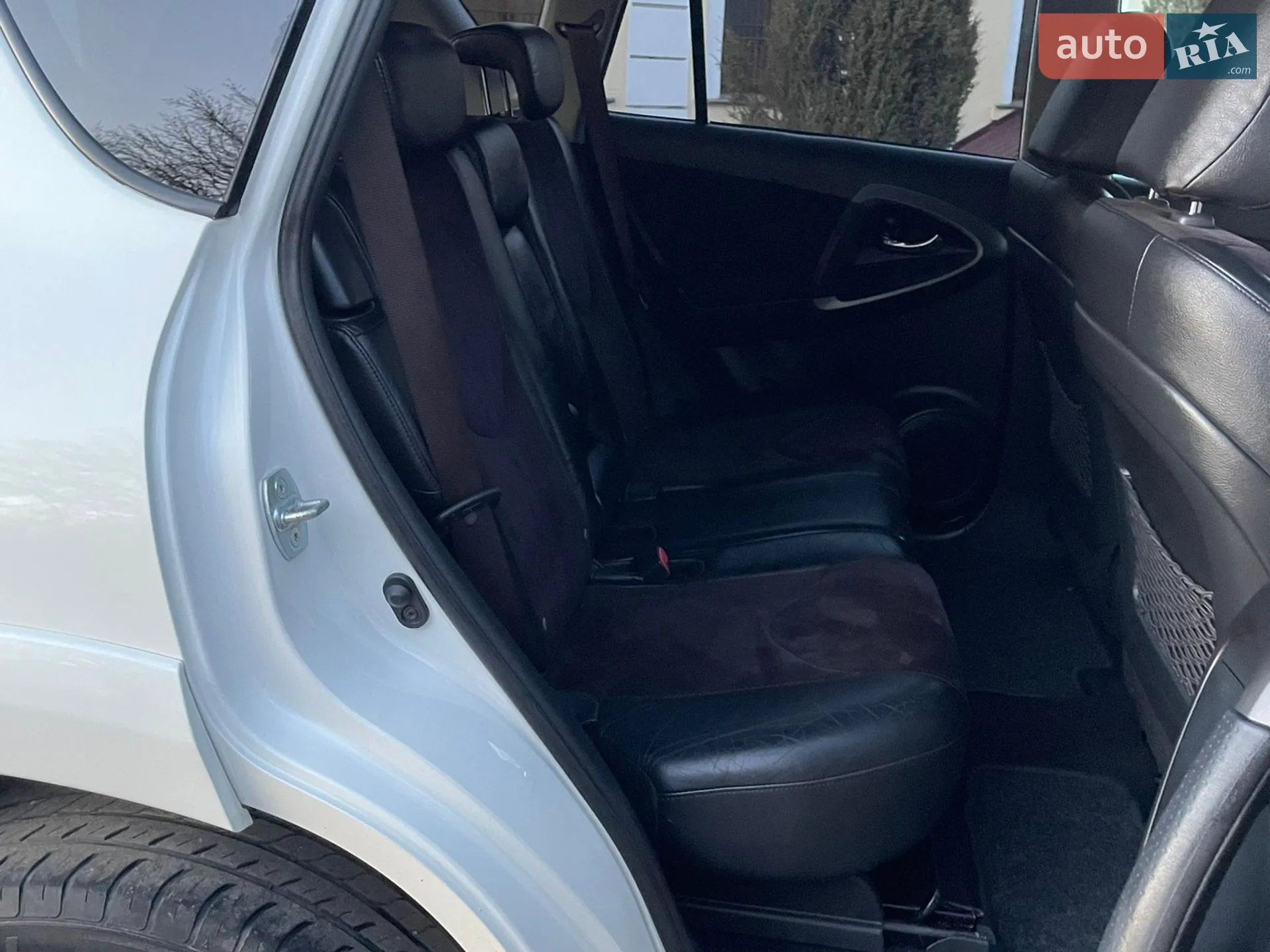 2010 Toyota RAV 4 - мініатюра 11