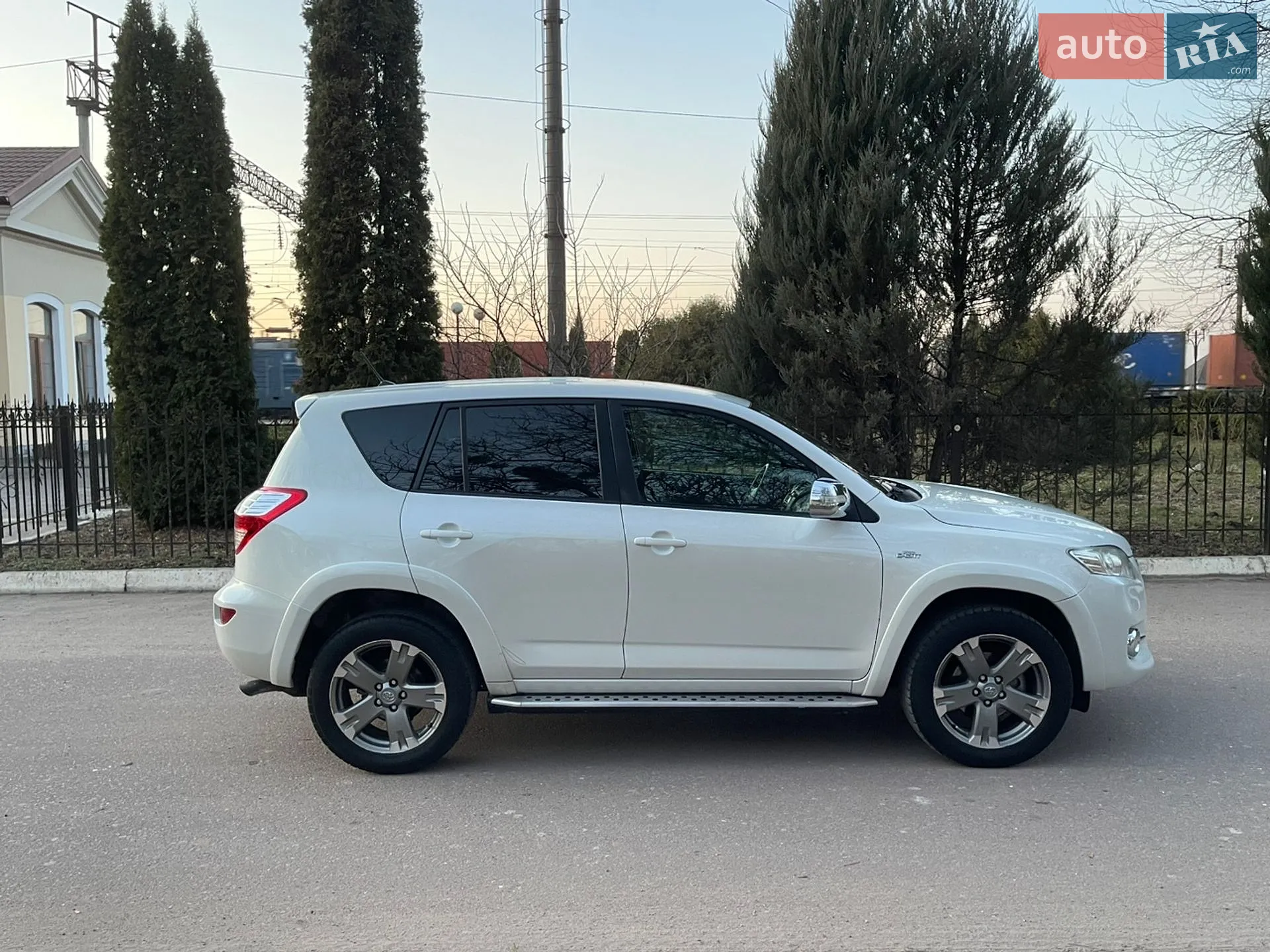 2010 Toyota RAV 4 - мініатюра 36